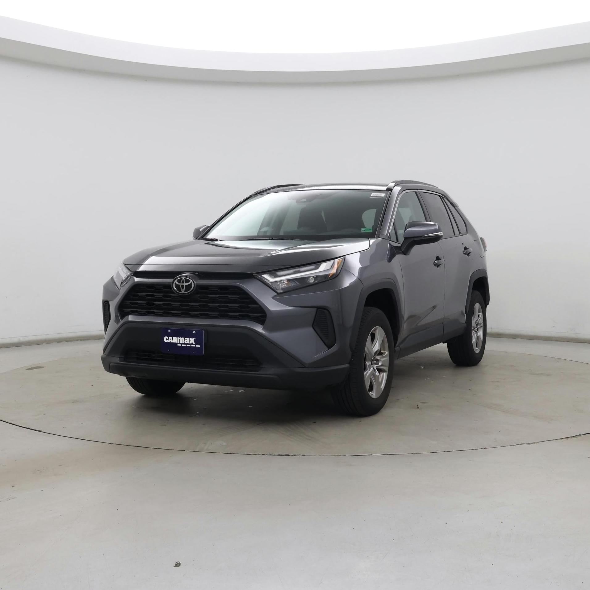 Thumbnail: 2022 Toyota RAV4 - 4