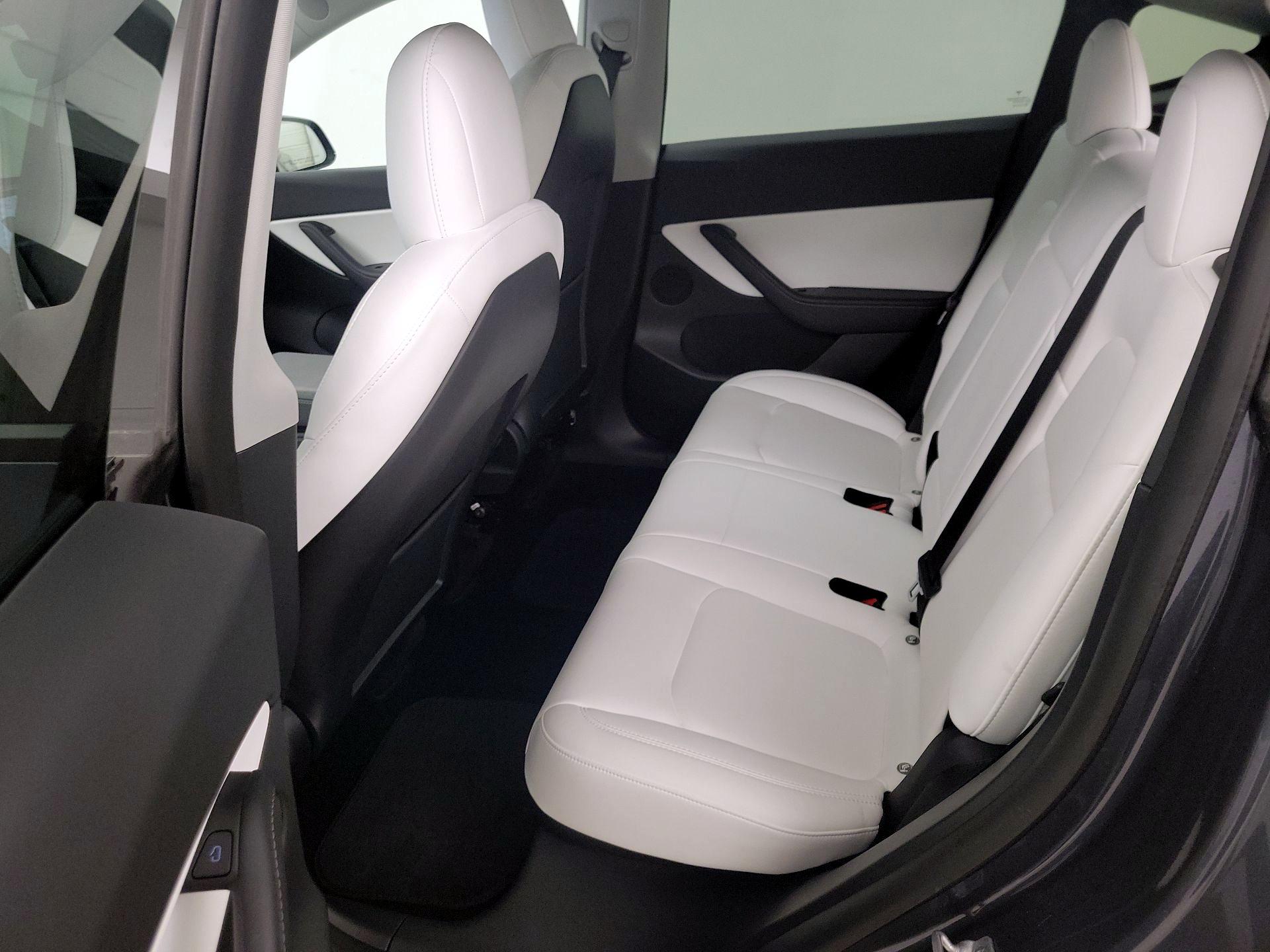 Thumbnail: 2022 Tesla Model Y - 18