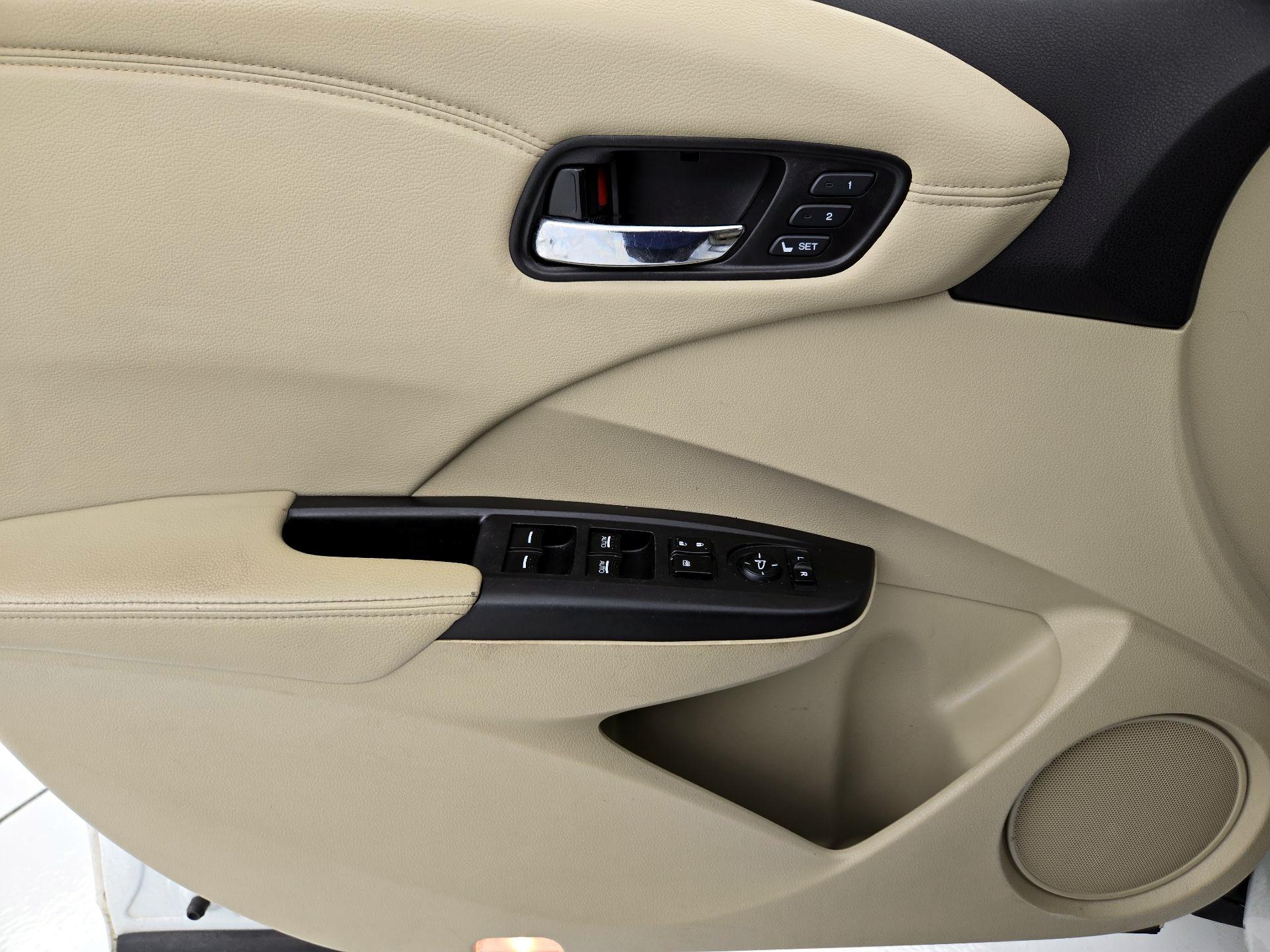 Thumbnail: 2015 Acura RDX - 12