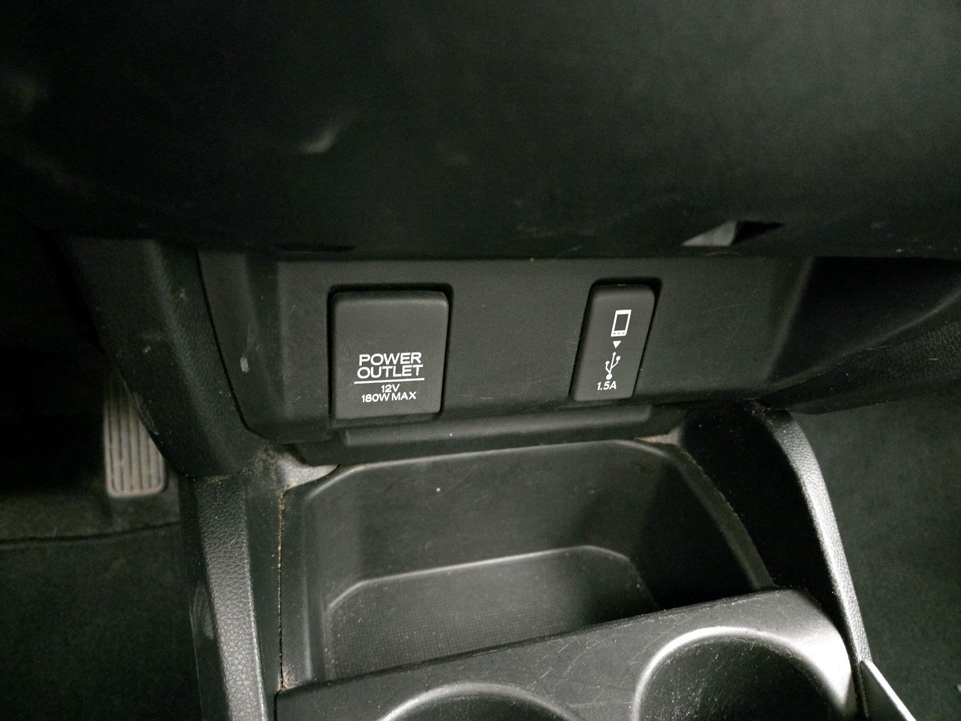 Thumbnail: 2018 Honda Fit - 18