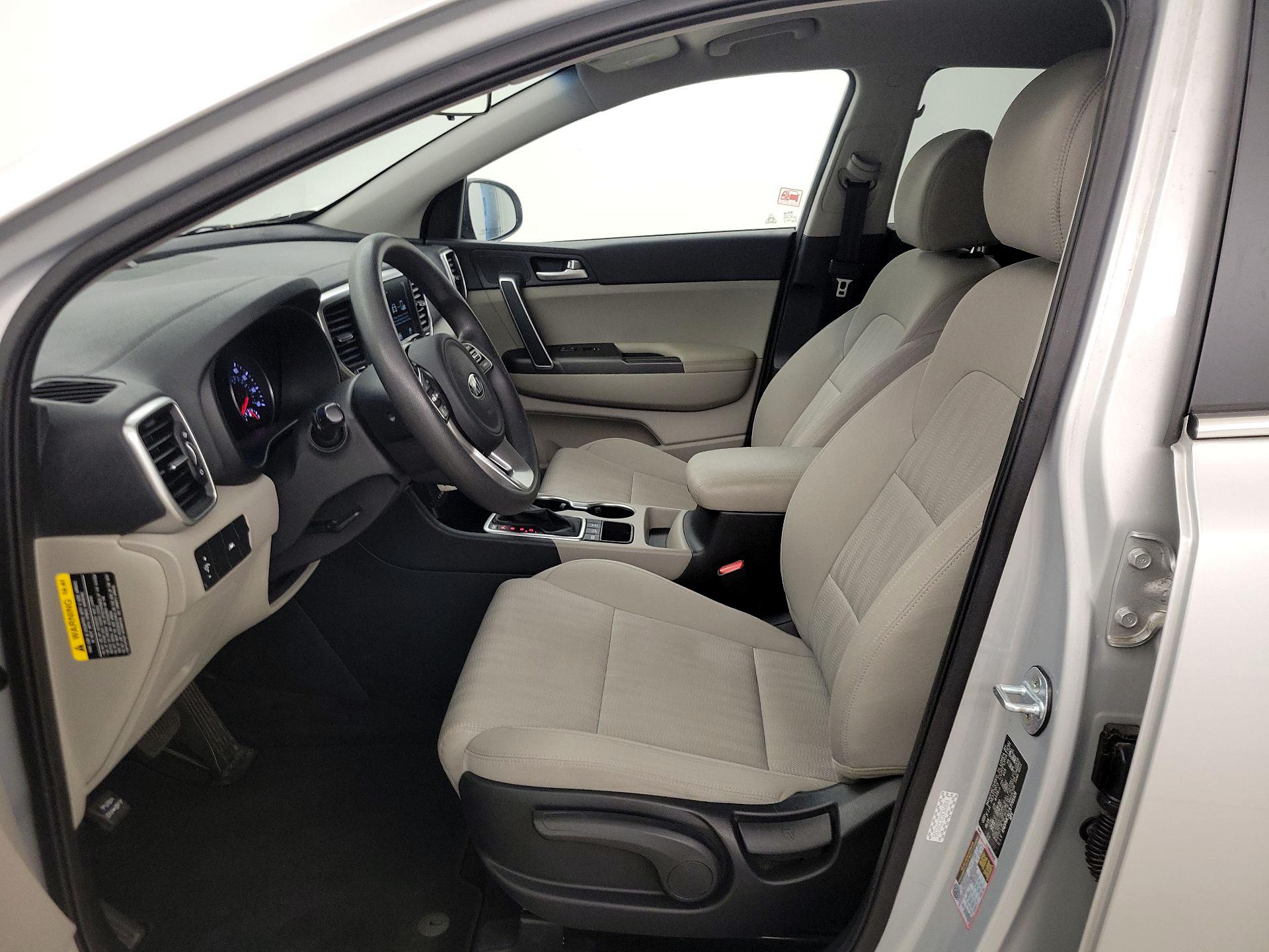 Thumbnail: 2020 Kia Sportage - 11