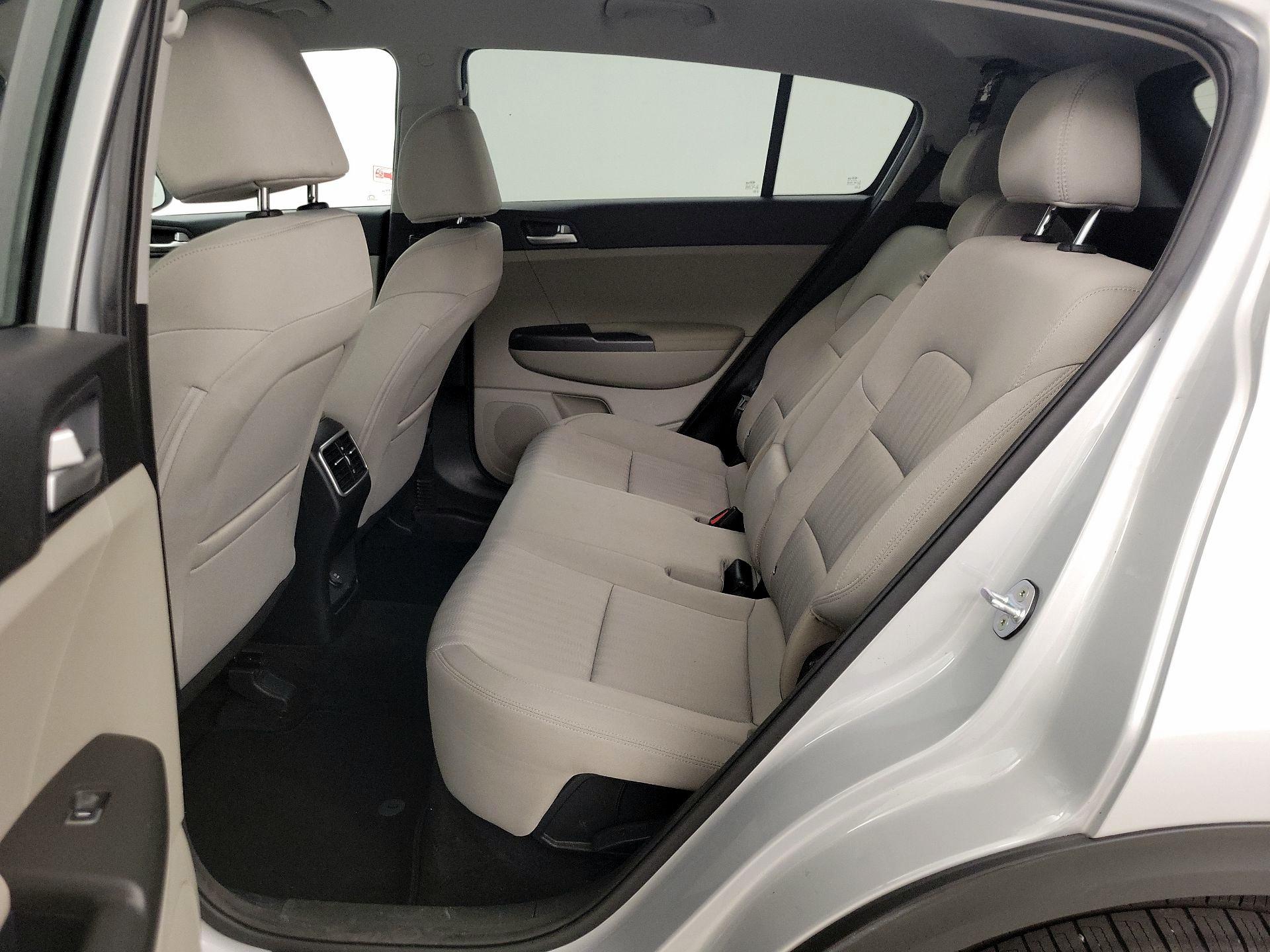 Thumbnail: 2020 Kia Sportage - 19