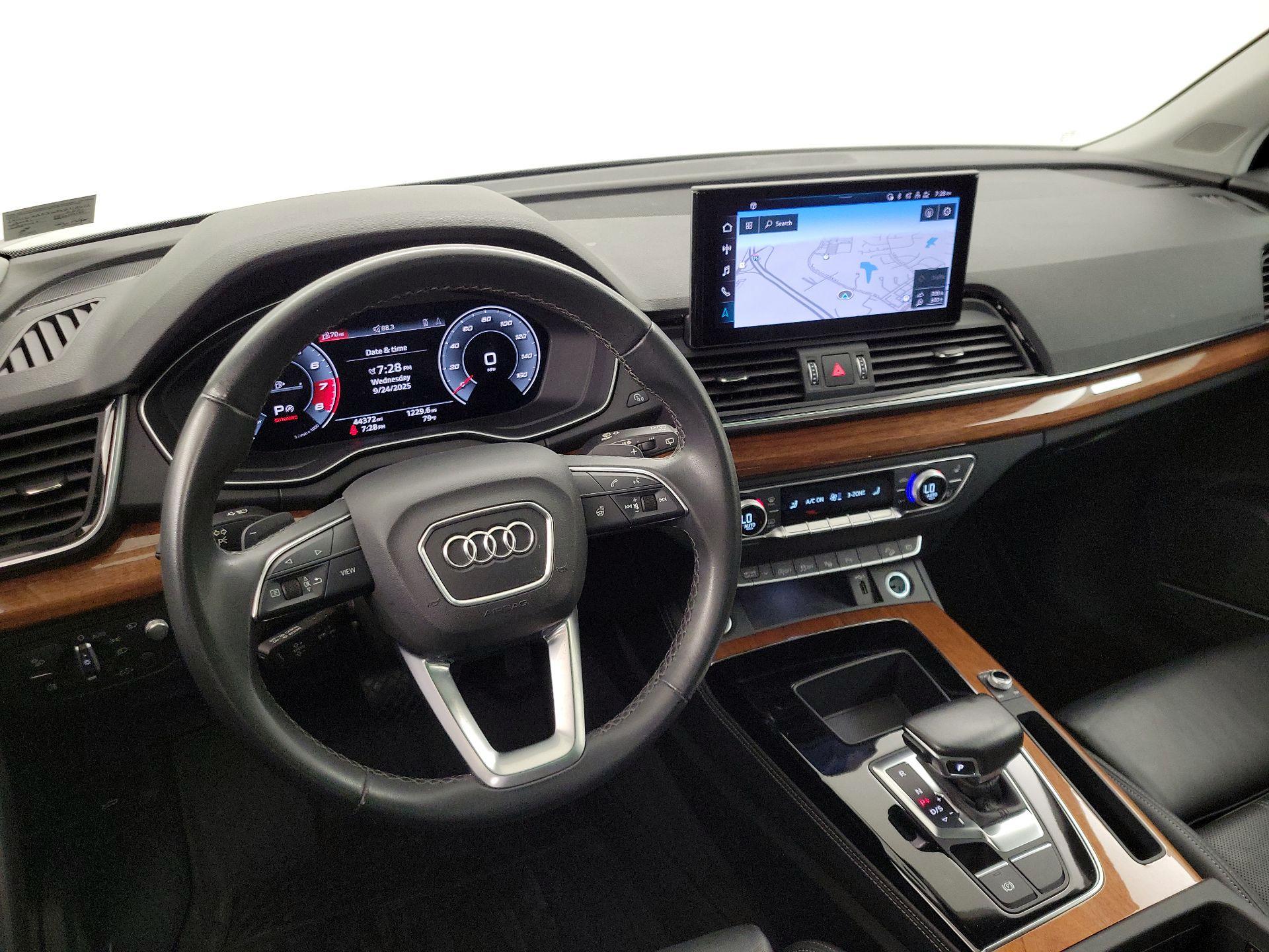 Thumbnail: 2021 Audi Q5 - 9
