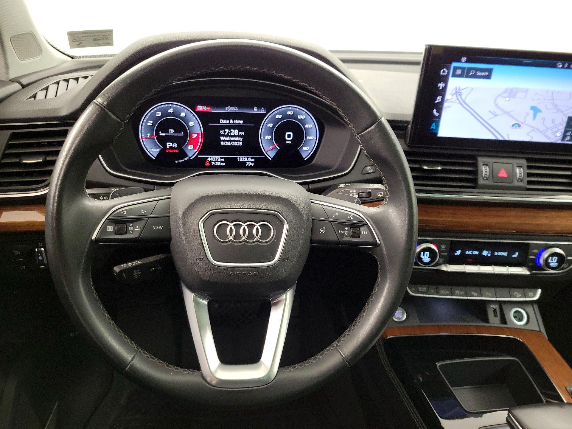 Thumbnail: 2021 Audi Q5 - 10