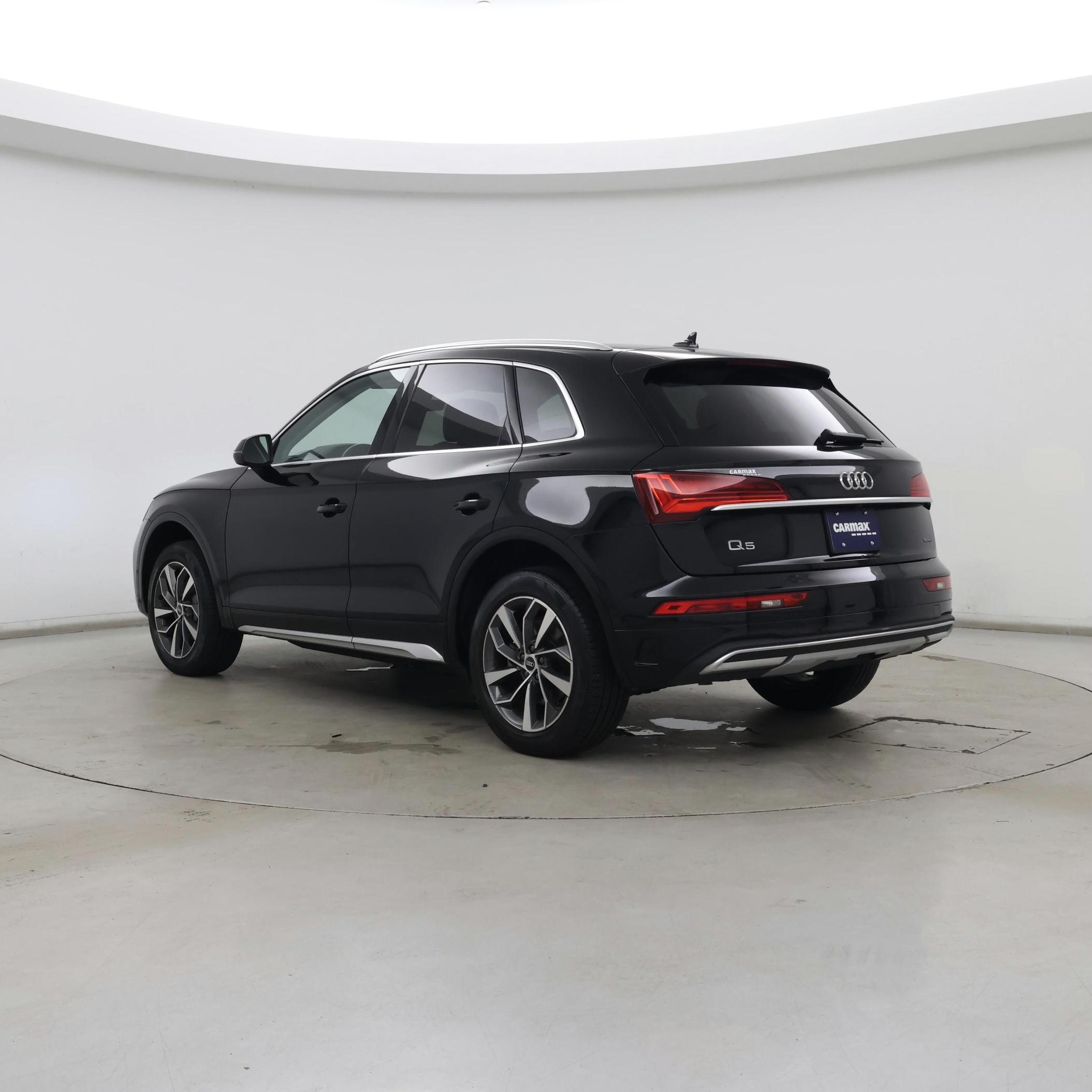 Thumbnail: 2021 Audi Q5 - 2