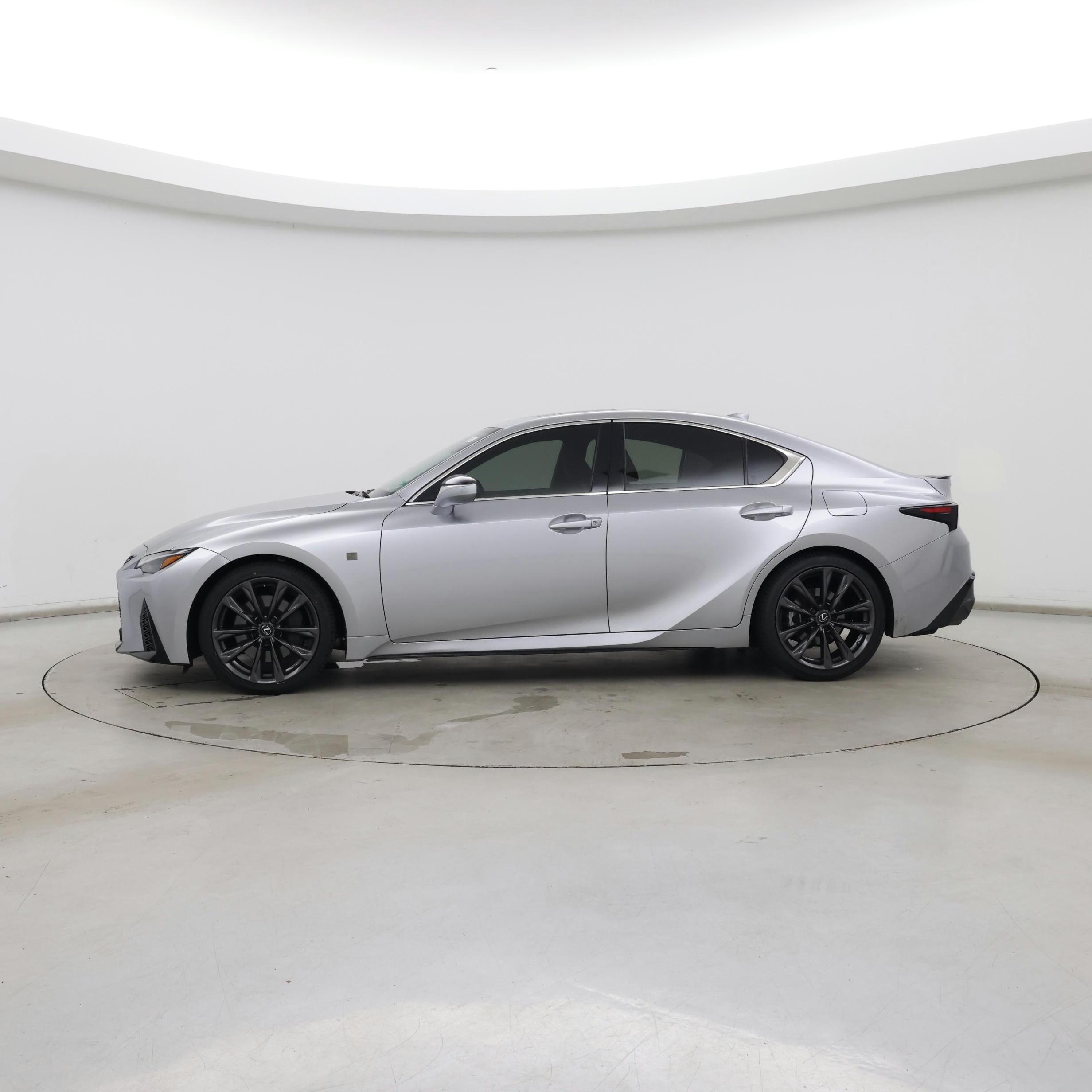 Thumbnail: 2024 Lexus IS - 3