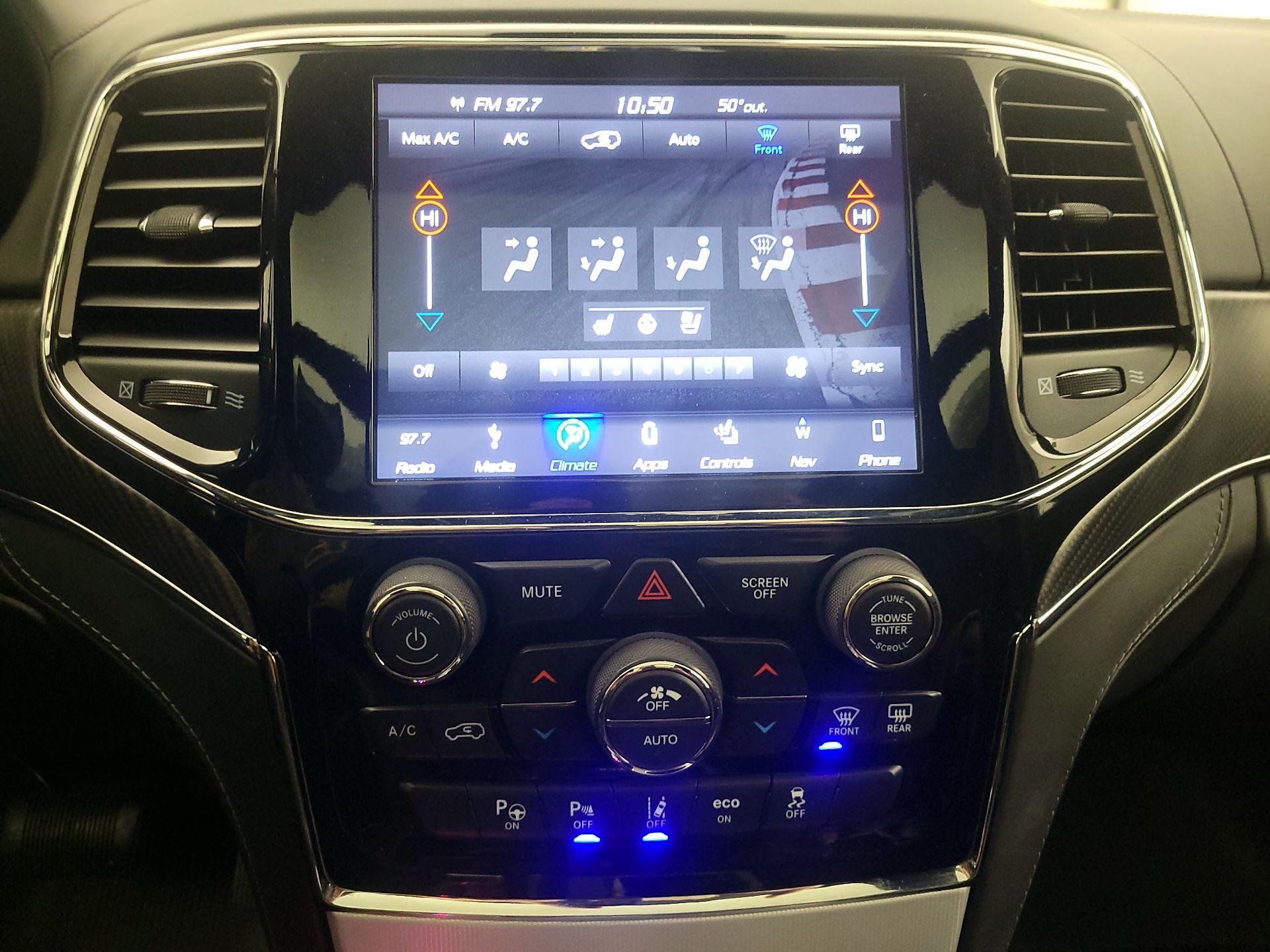 Thumbnail: 2019 Jeep Grand Cherokee - 17