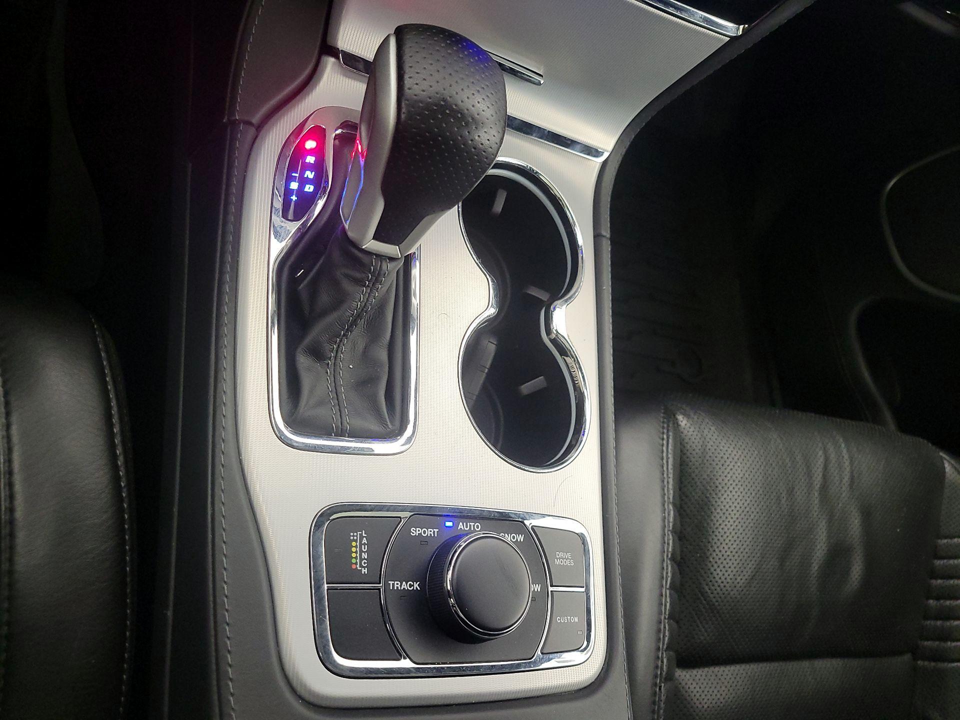 Thumbnail: 2019 Jeep Grand Cherokee - 18