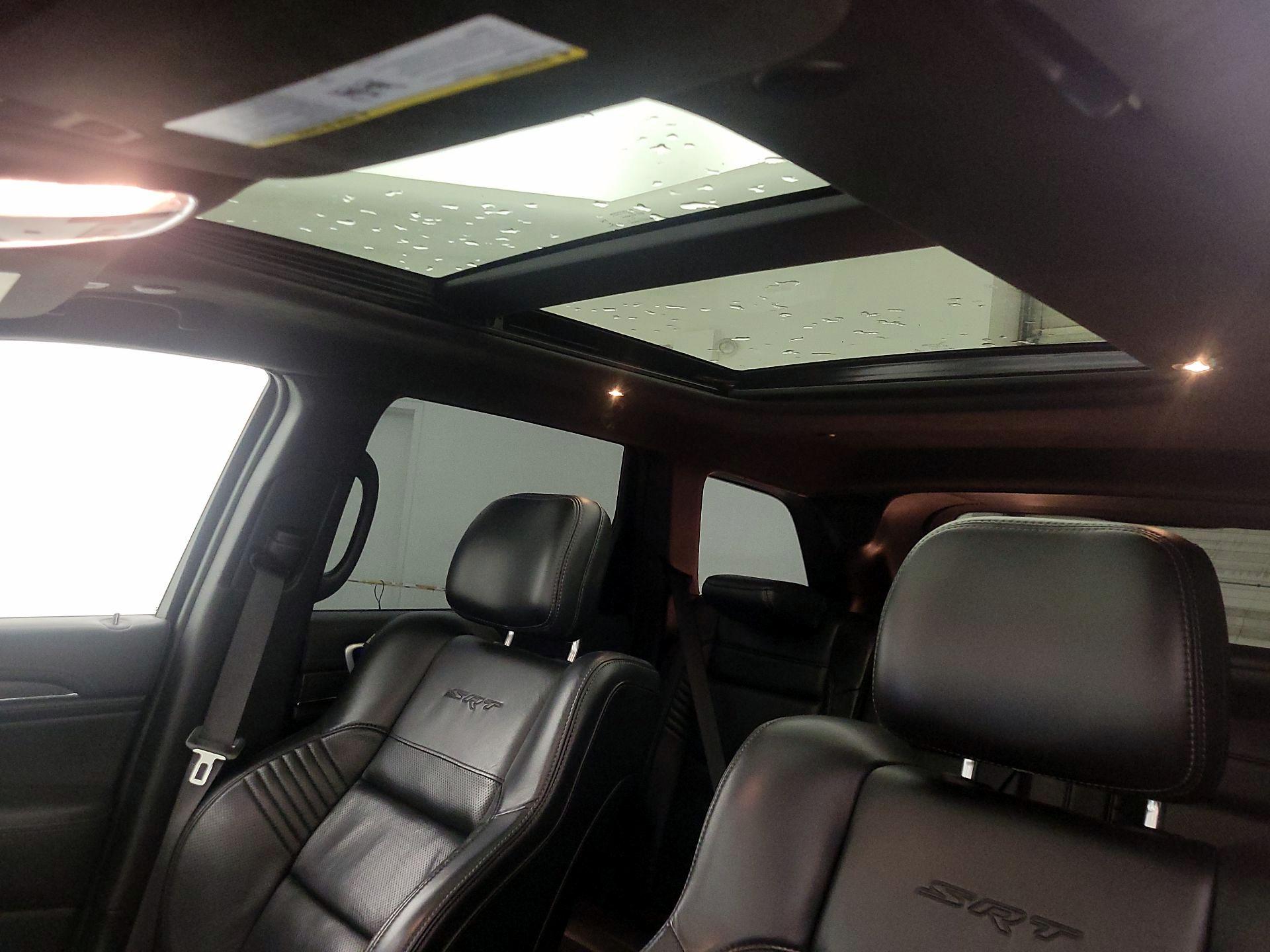 Thumbnail: 2019 Jeep Grand Cherokee - 20