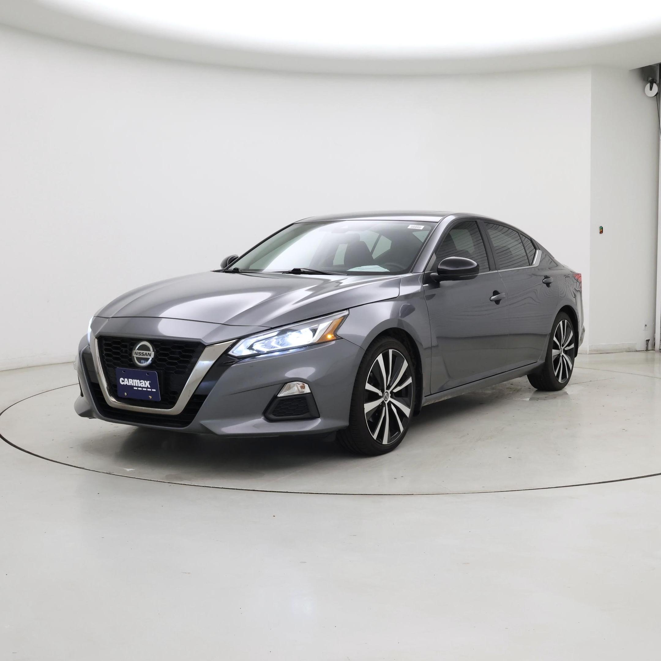 Thumbnail: 2020 Nissan Altima - 4