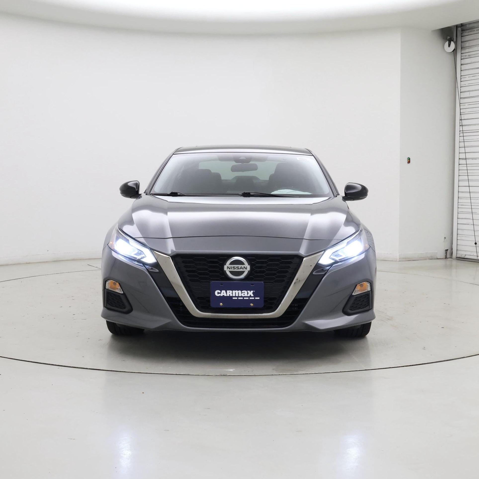 Thumbnail: 2020 Nissan Altima - 5
