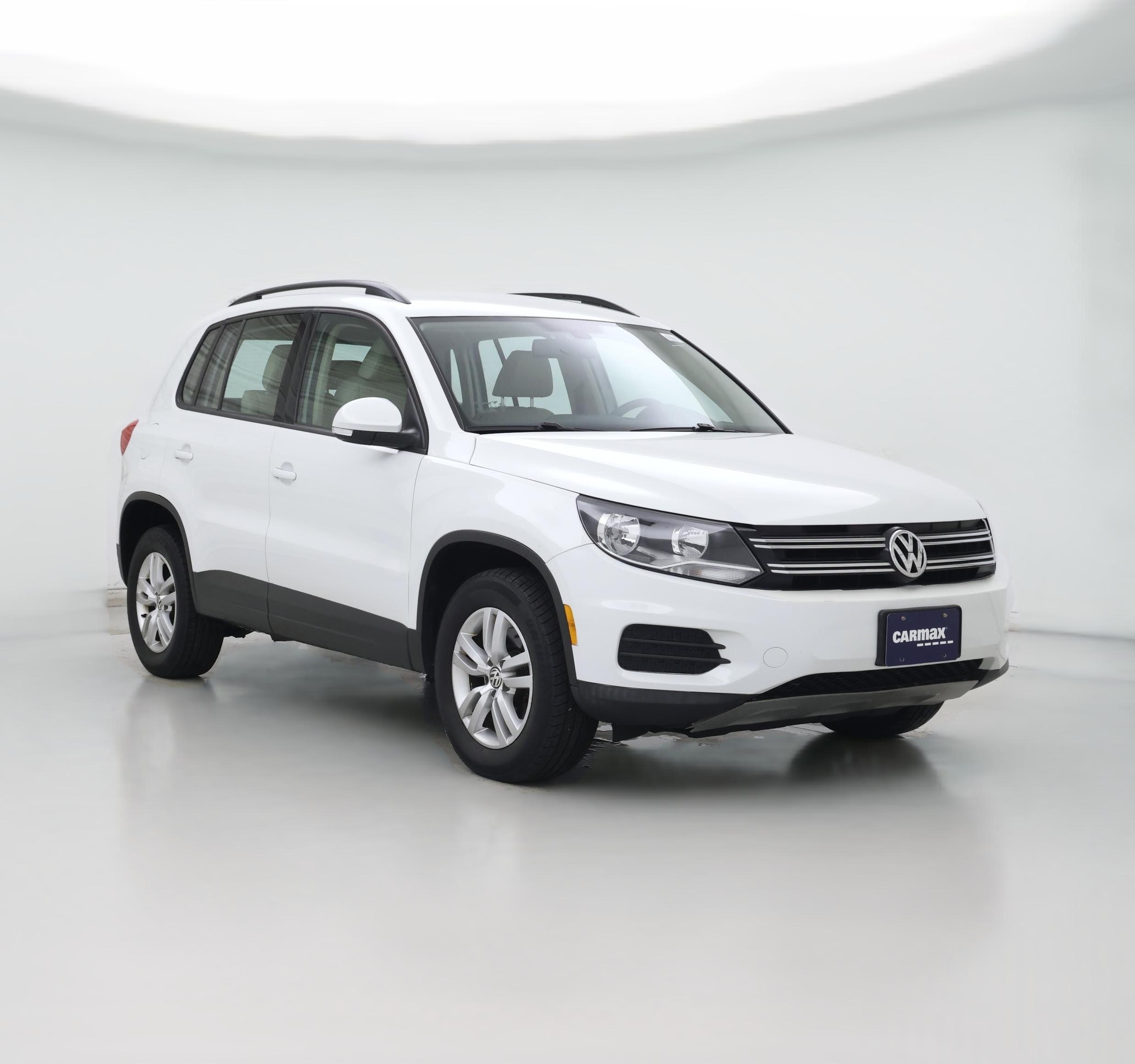 Thumbnail: 2017 Volkswagen Tiguan - 1