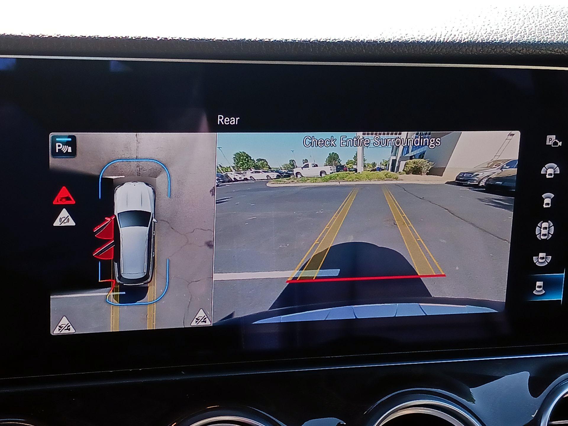 Thumbnail: 2021 Mercedes-Benz E-Class - 12
