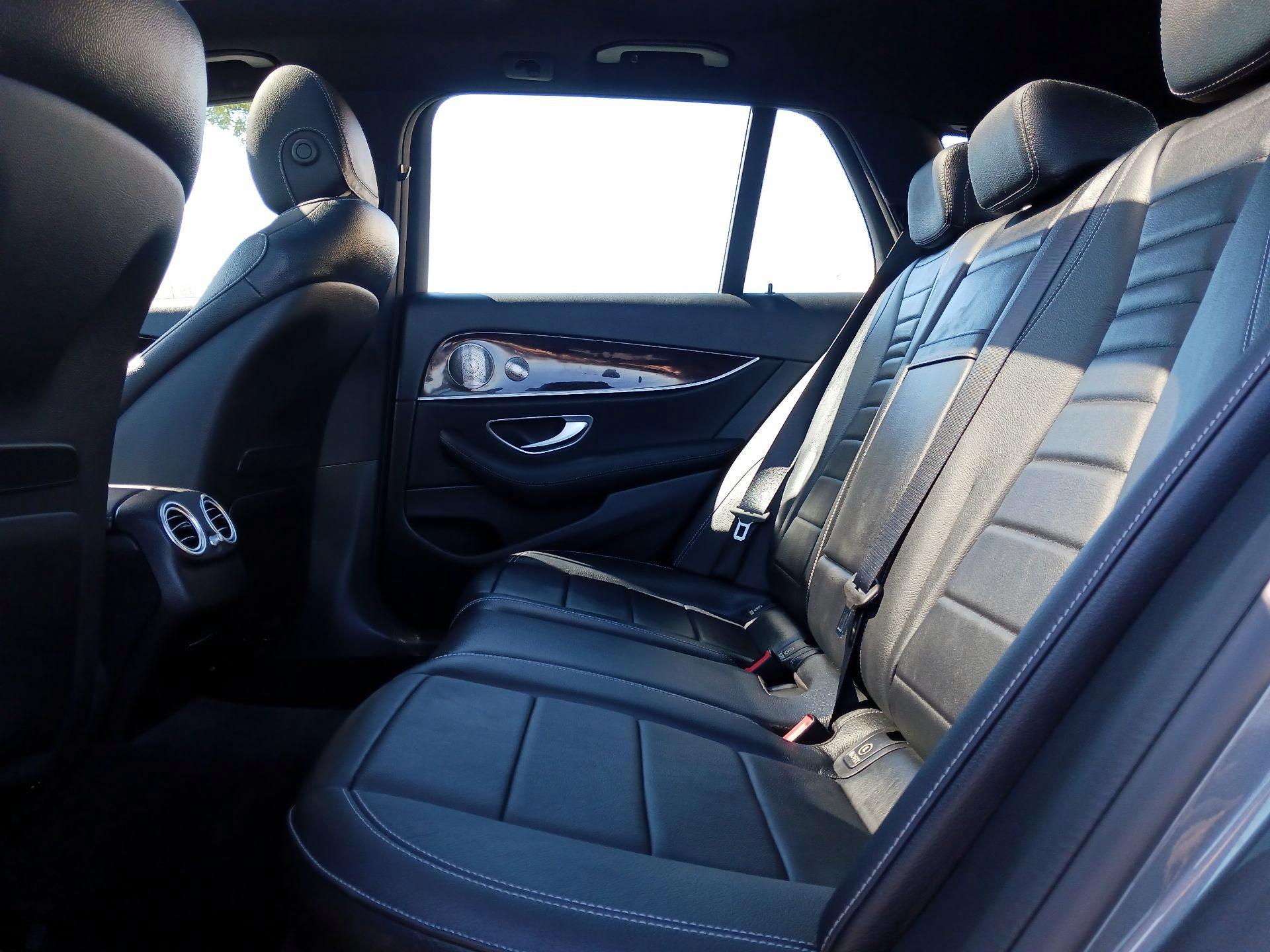 Thumbnail: 2021 Mercedes-Benz E-Class - 18