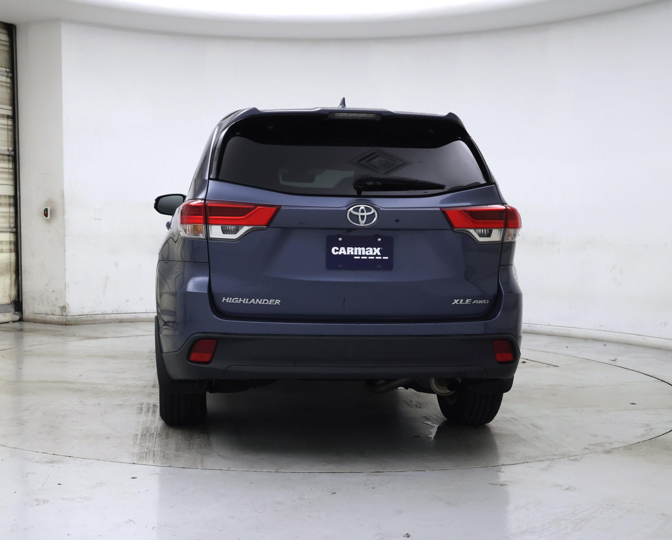 Thumbnail: 2019 Toyota Highlander - 6
