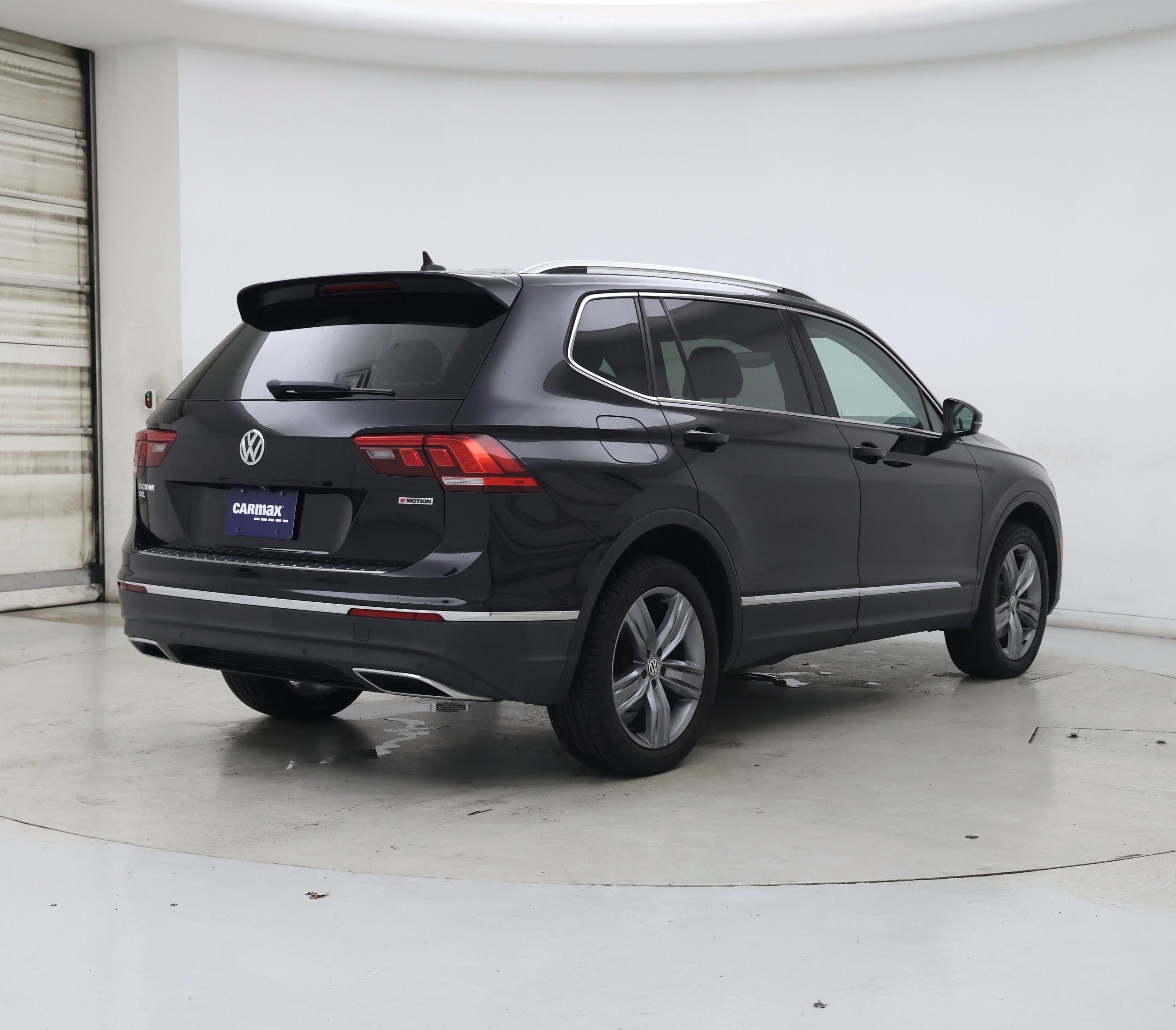 Thumbnail: 2019 Volkswagen Tiguan - 8