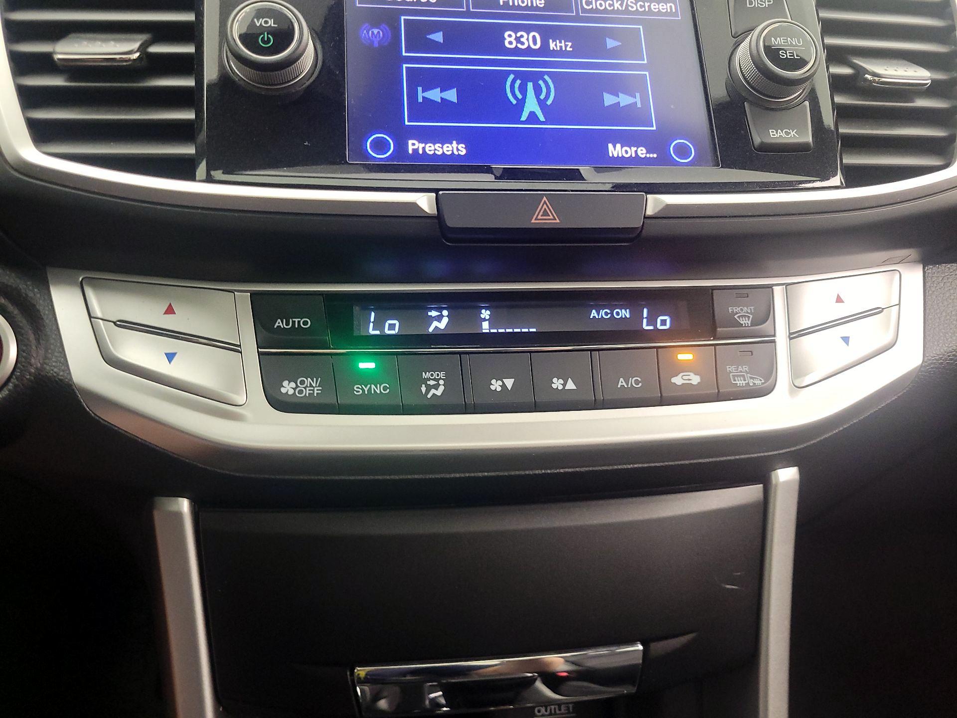 Thumbnail: 2014 Honda Accord - 16