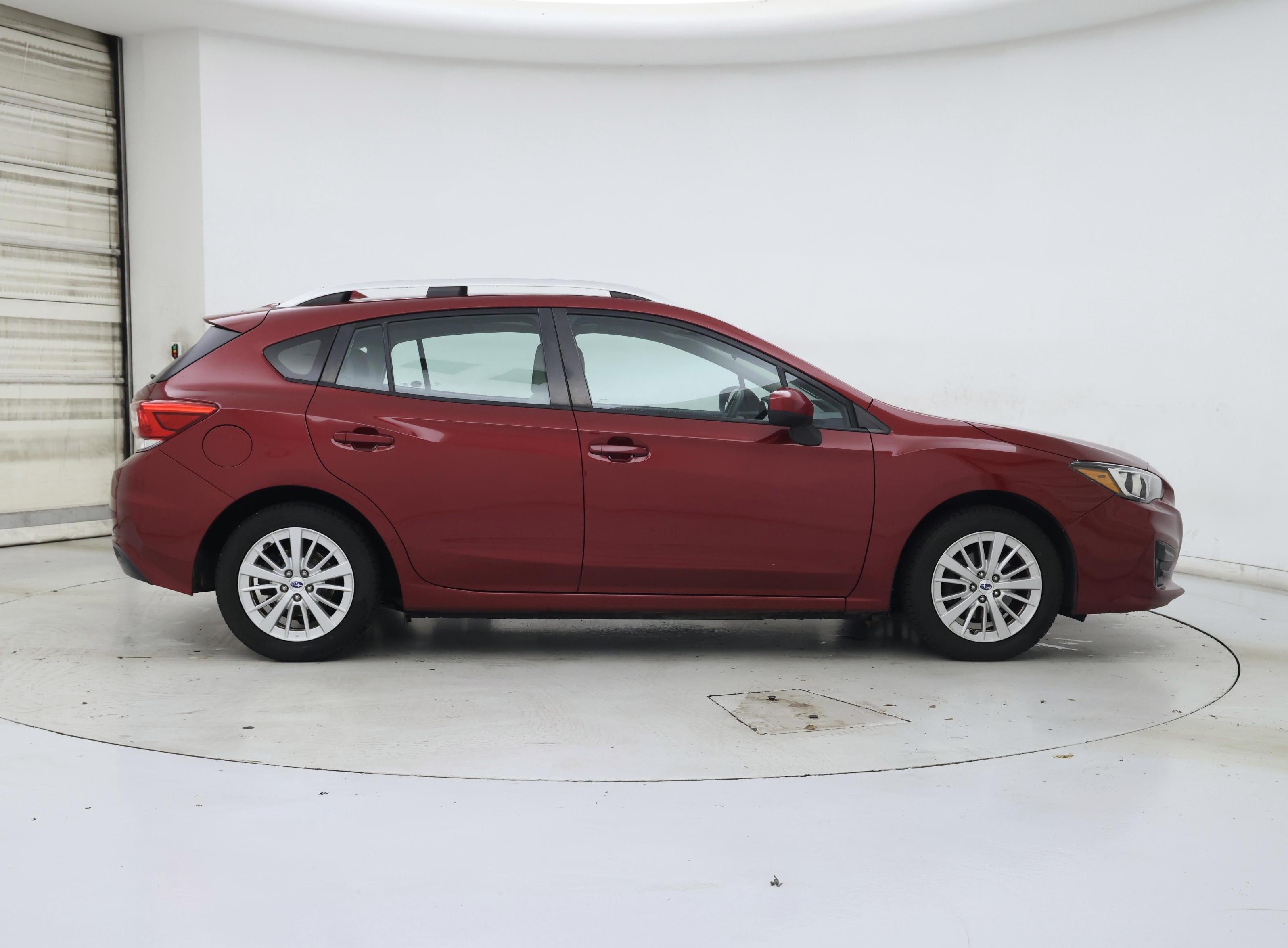 Thumbnail: 2017 Subaru Impreza - 7
