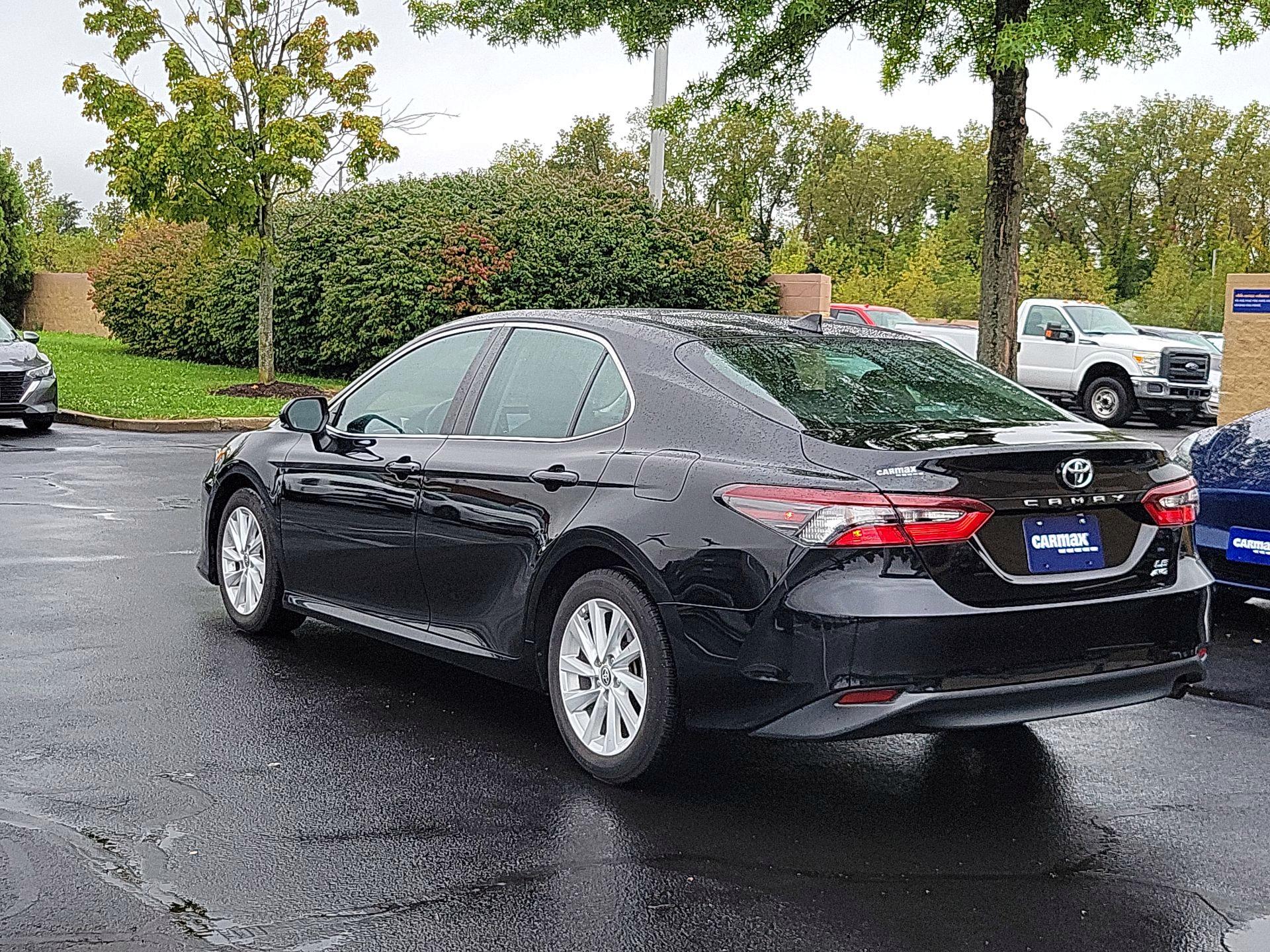 Thumbnail: 2021 Toyota Camry - 7