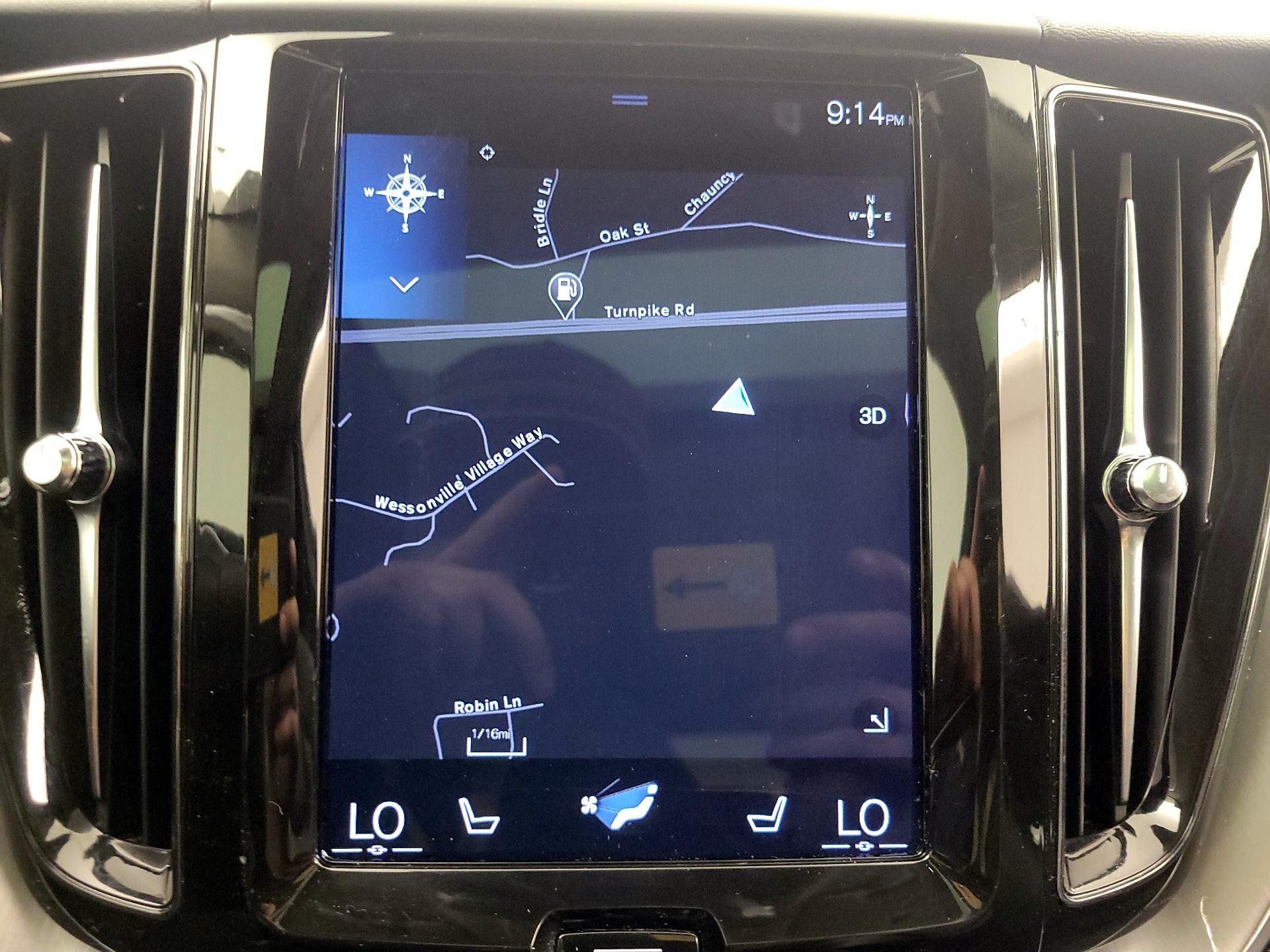 Thumbnail: 2019 Volvo XC60 - 14