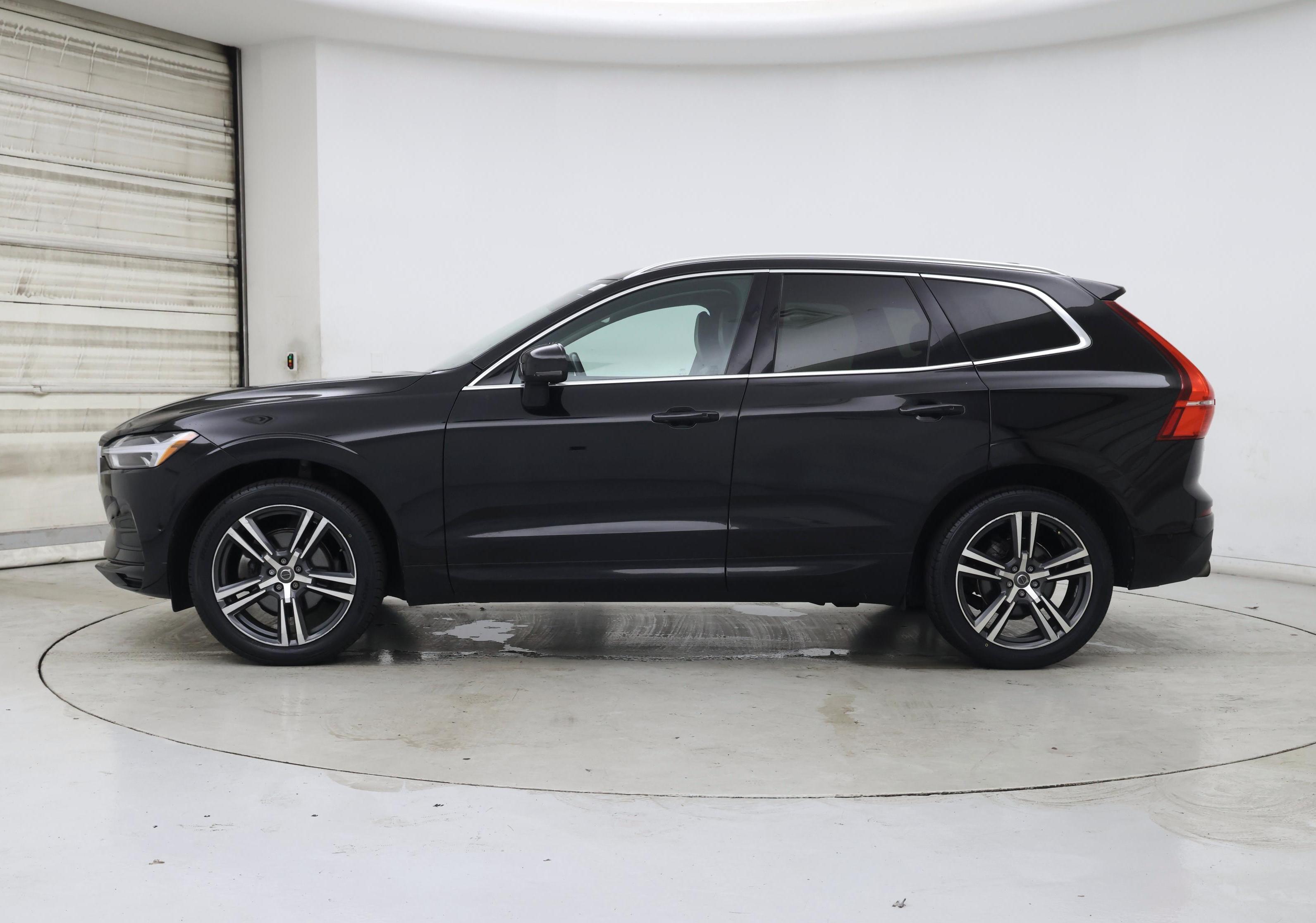 Thumbnail: 2019 Volvo XC60 - 3