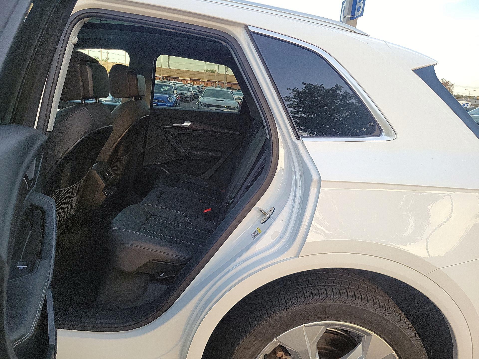 Thumbnail: 2021 Audi Q5 - 19