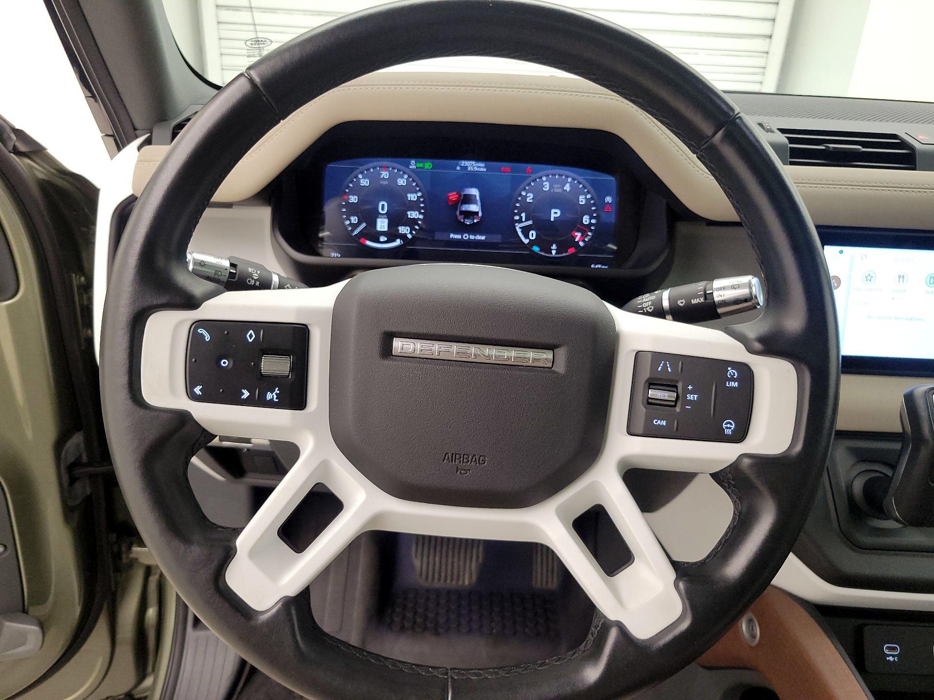 Thumbnail: 2021 Land Rover Defender - 10