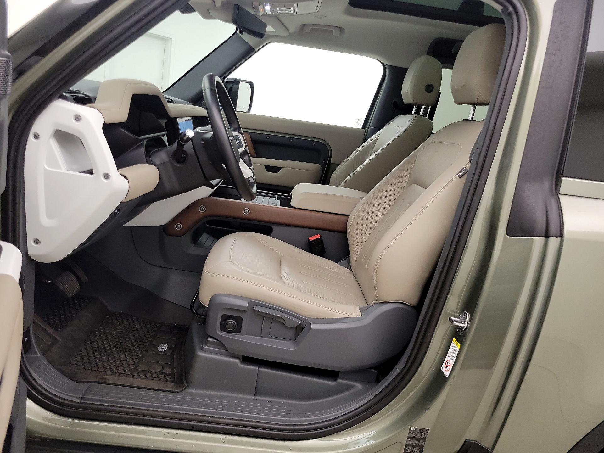 Thumbnail: 2021 Land Rover Defender - 11