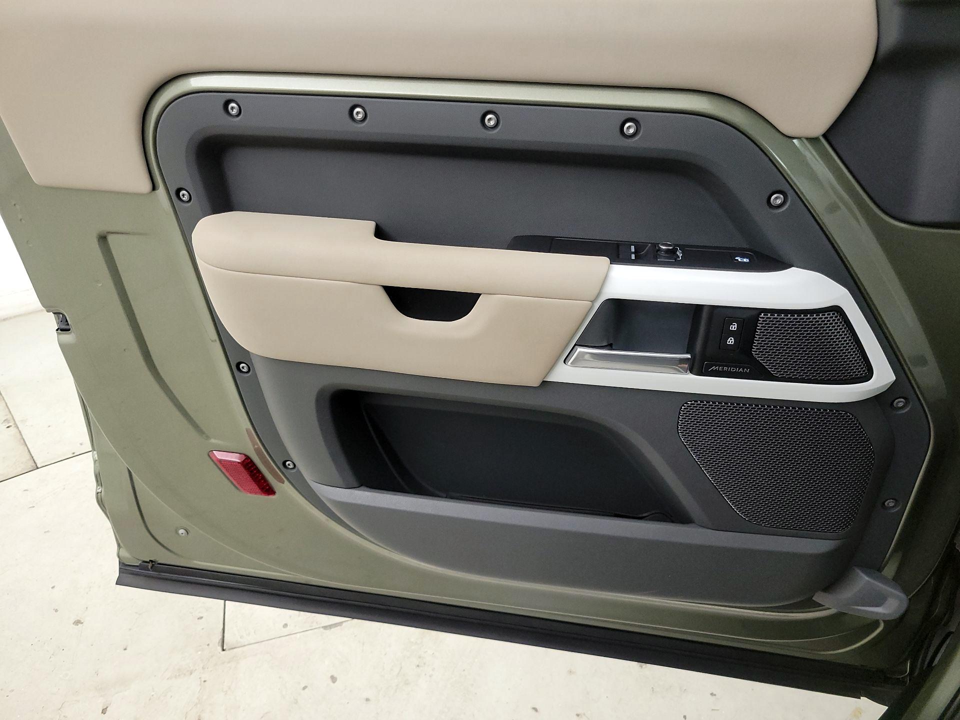 Thumbnail: 2021 Land Rover Defender - 12