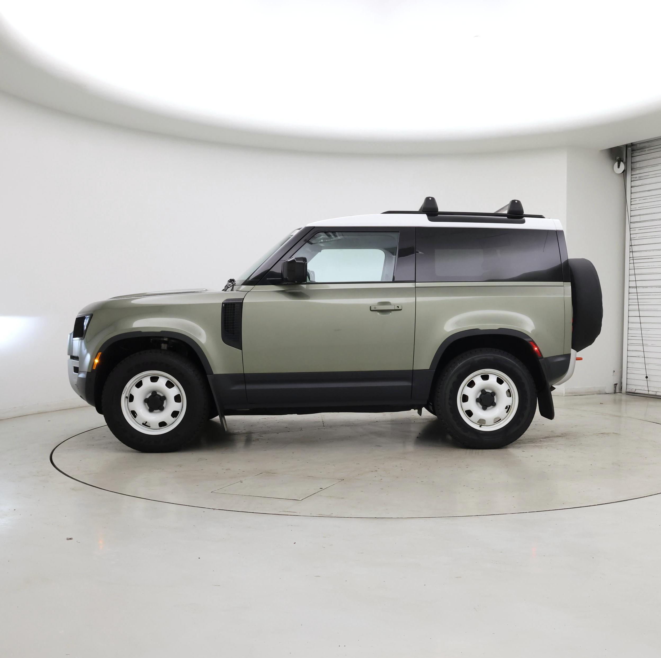 Thumbnail: 2021 Land Rover Defender - 3