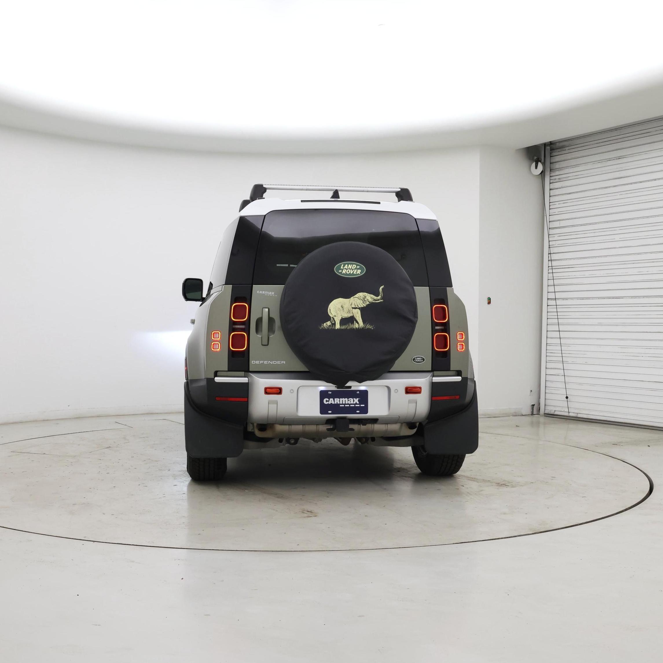 Thumbnail: 2021 Land Rover Defender - 6