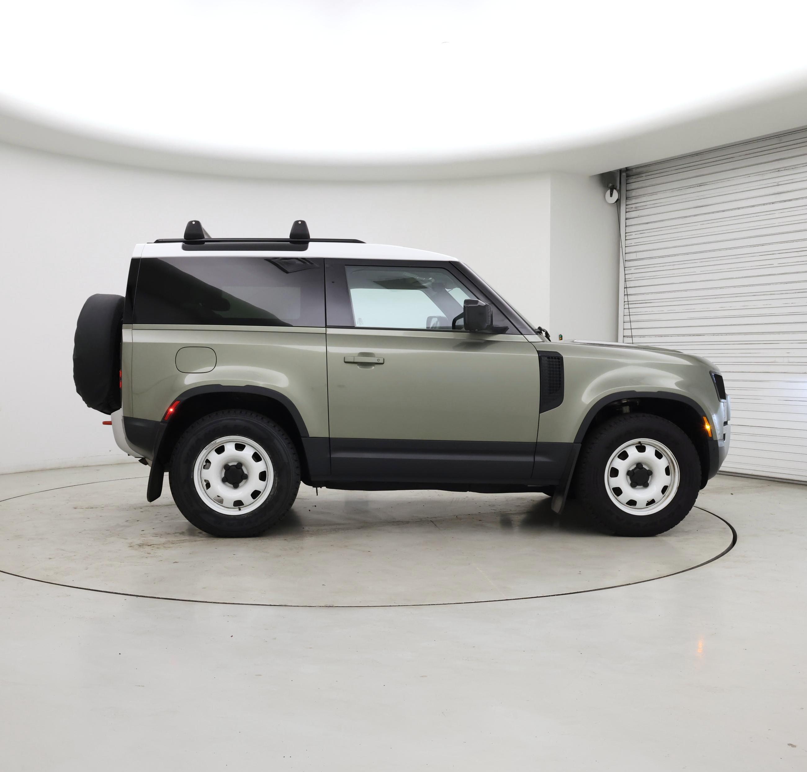Thumbnail: 2021 Land Rover Defender - 7
