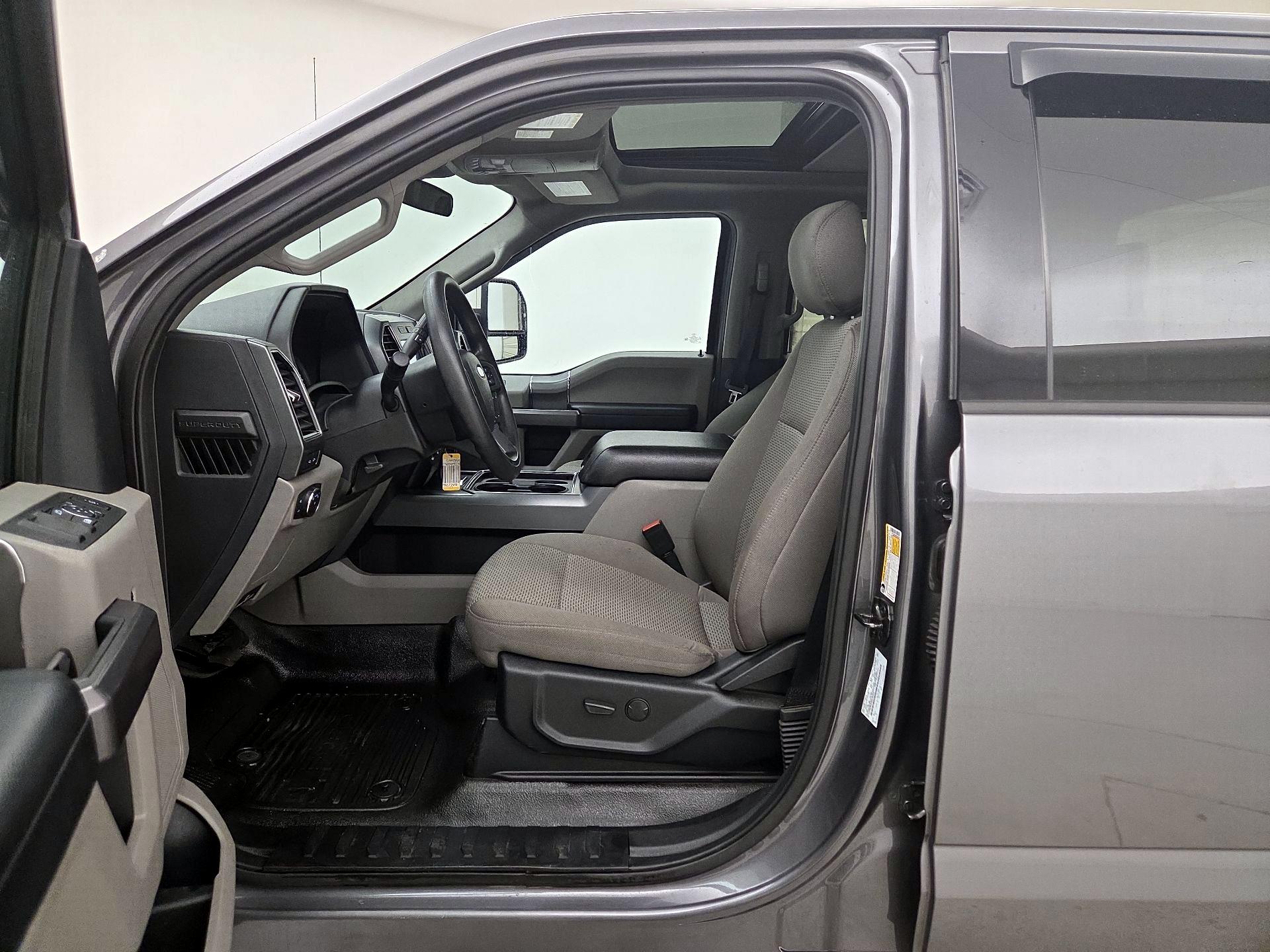 Thumbnail: 2021 Ford F-250 - 11