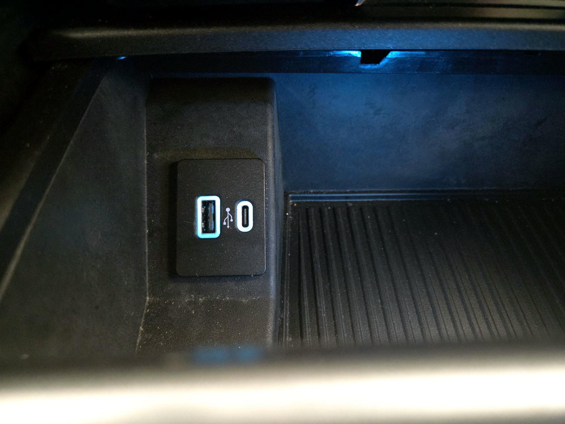 Thumbnail: 2021 Ford F-250 - 19