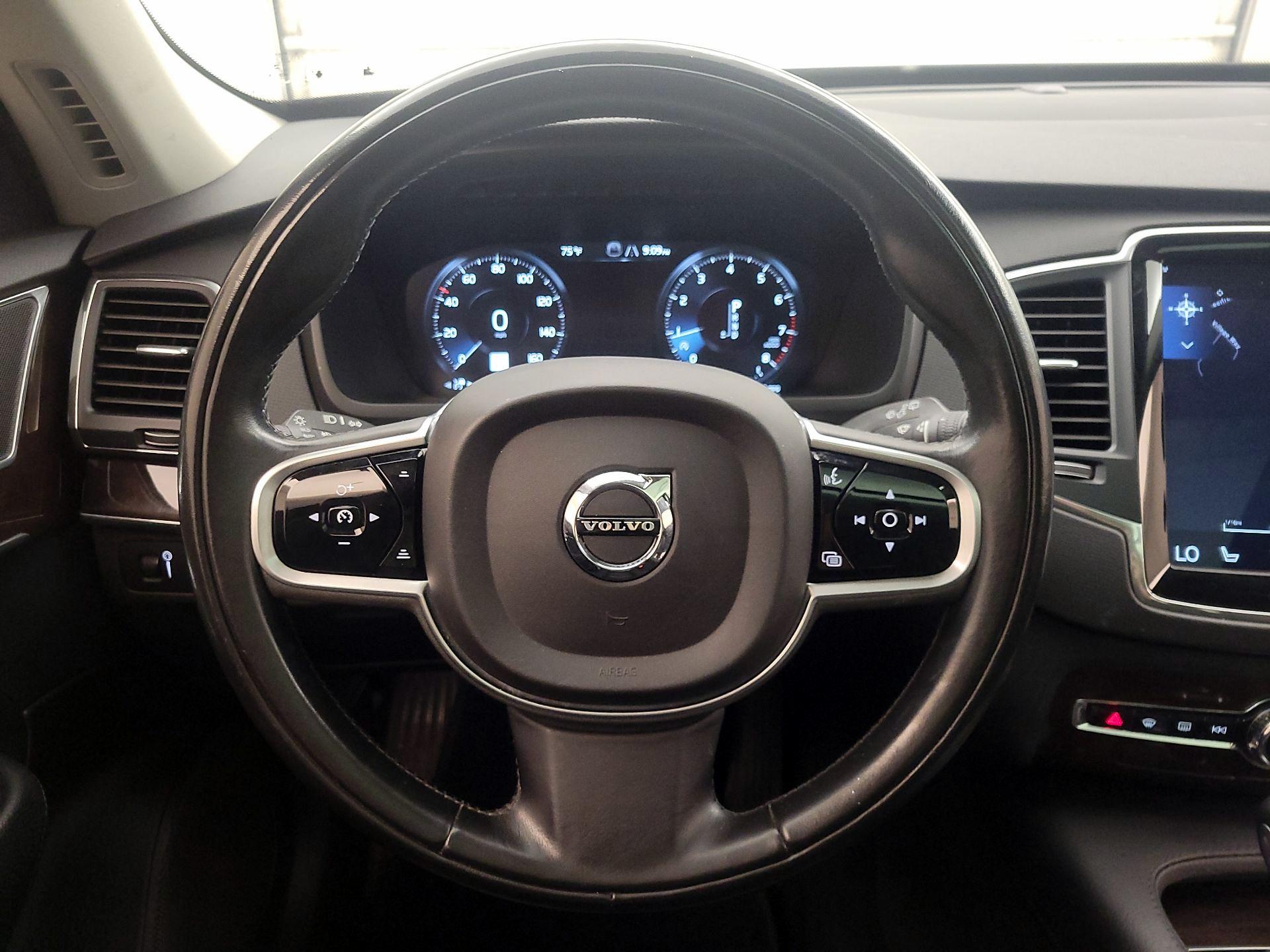 Thumbnail: 2019 Volvo XC90 - 10