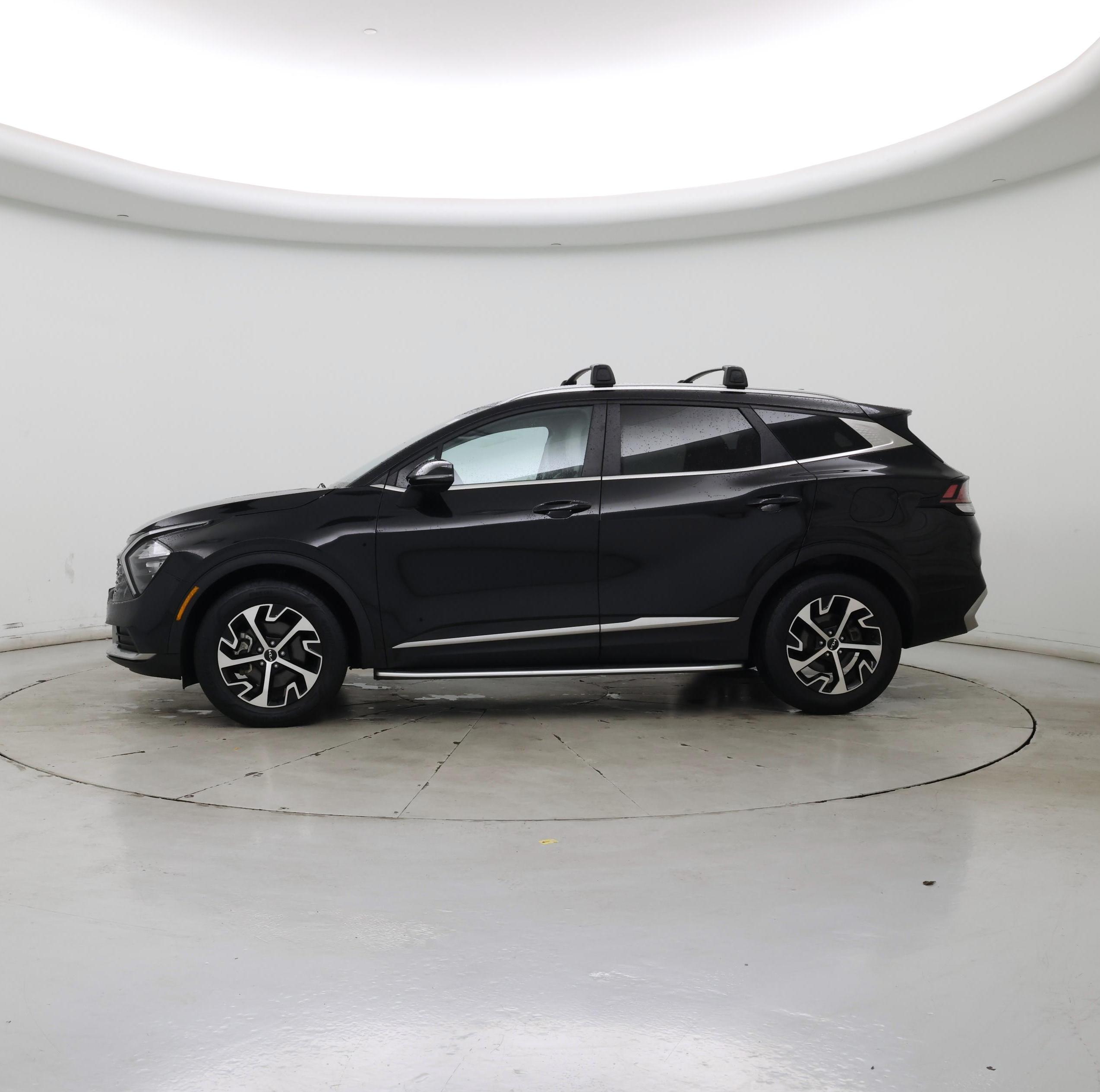 Thumbnail: 2023 Kia Sportage - 3