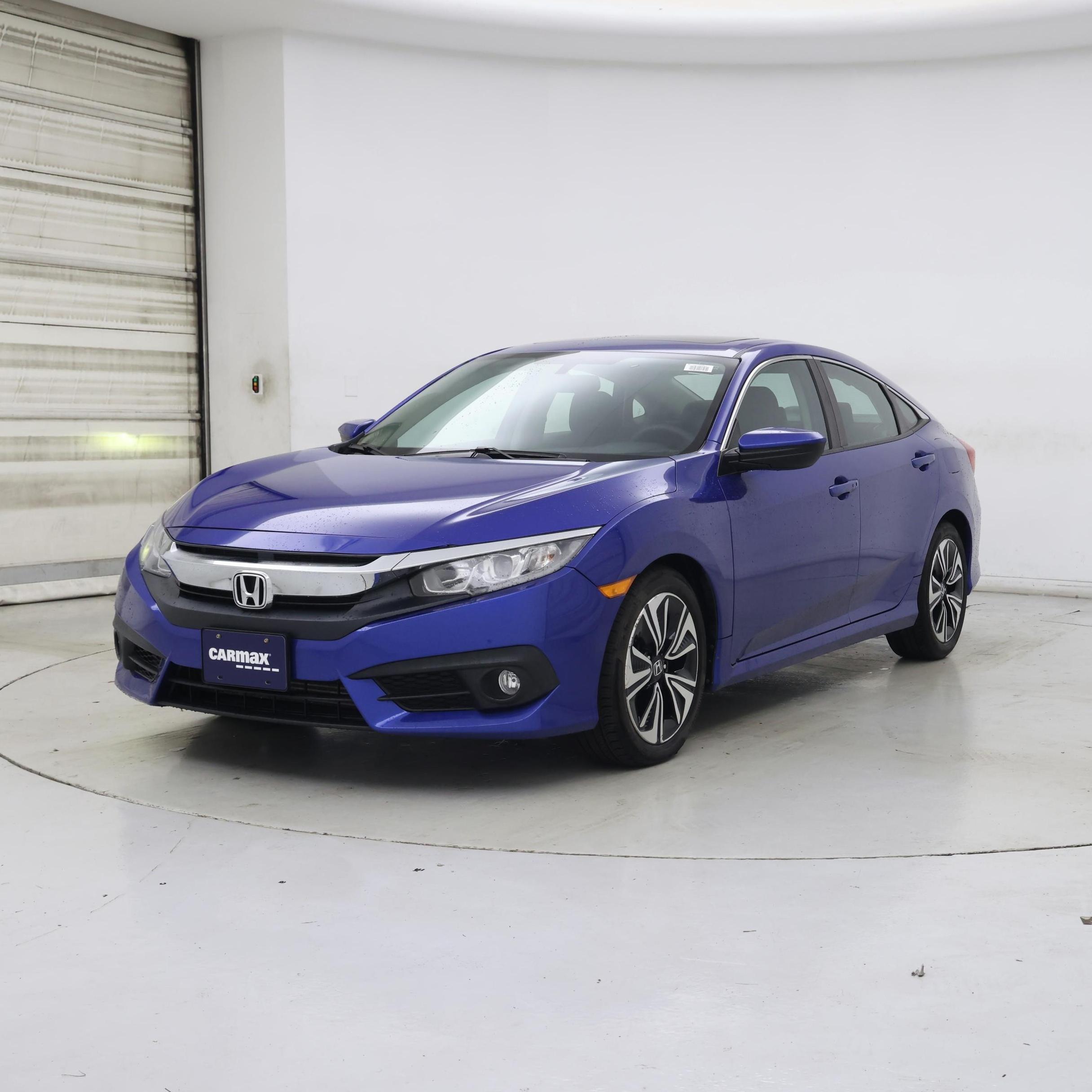 Thumbnail: 2016 Honda Civic - 4