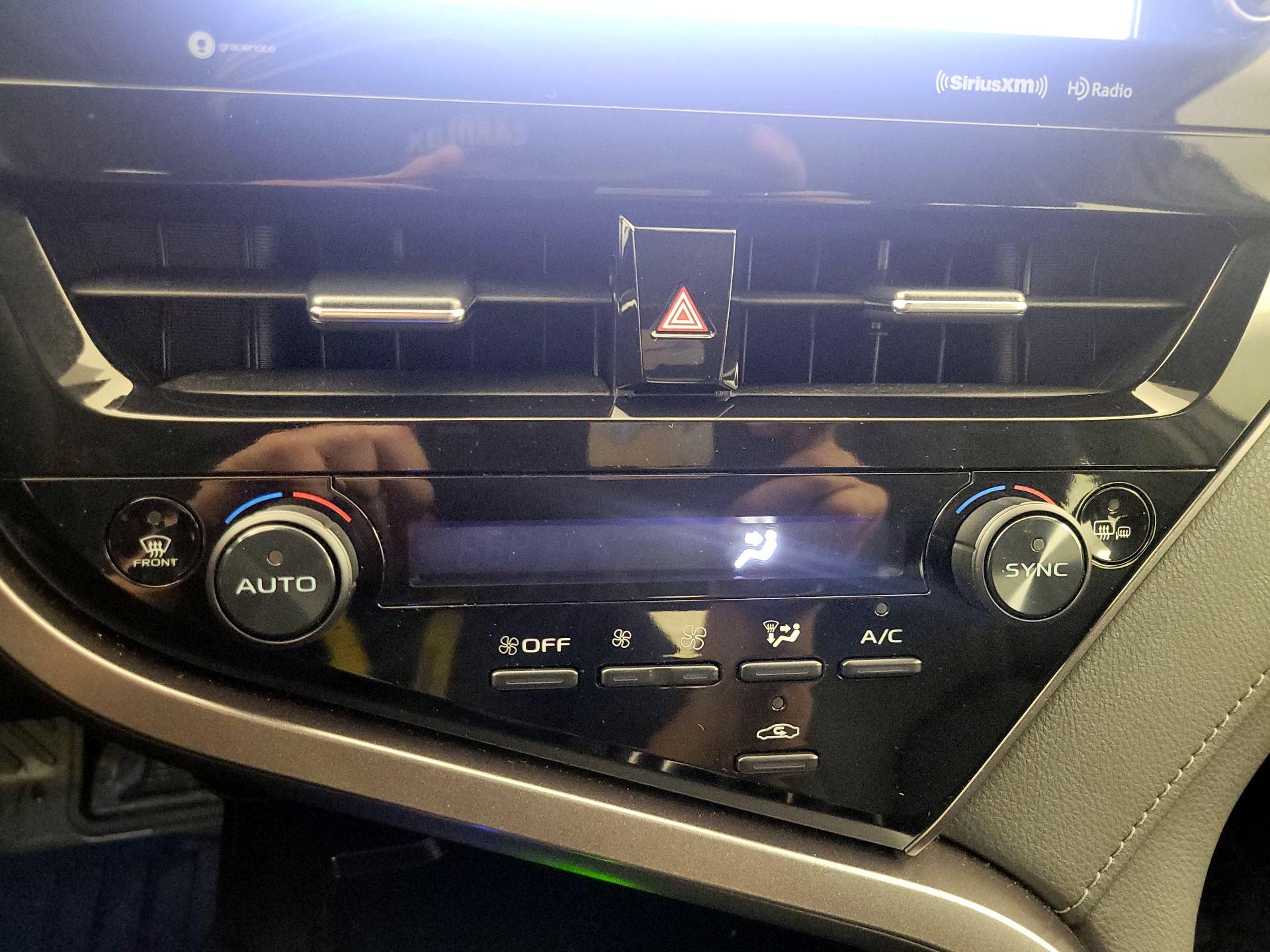 Thumbnail: 2023 Toyota Camry - 16