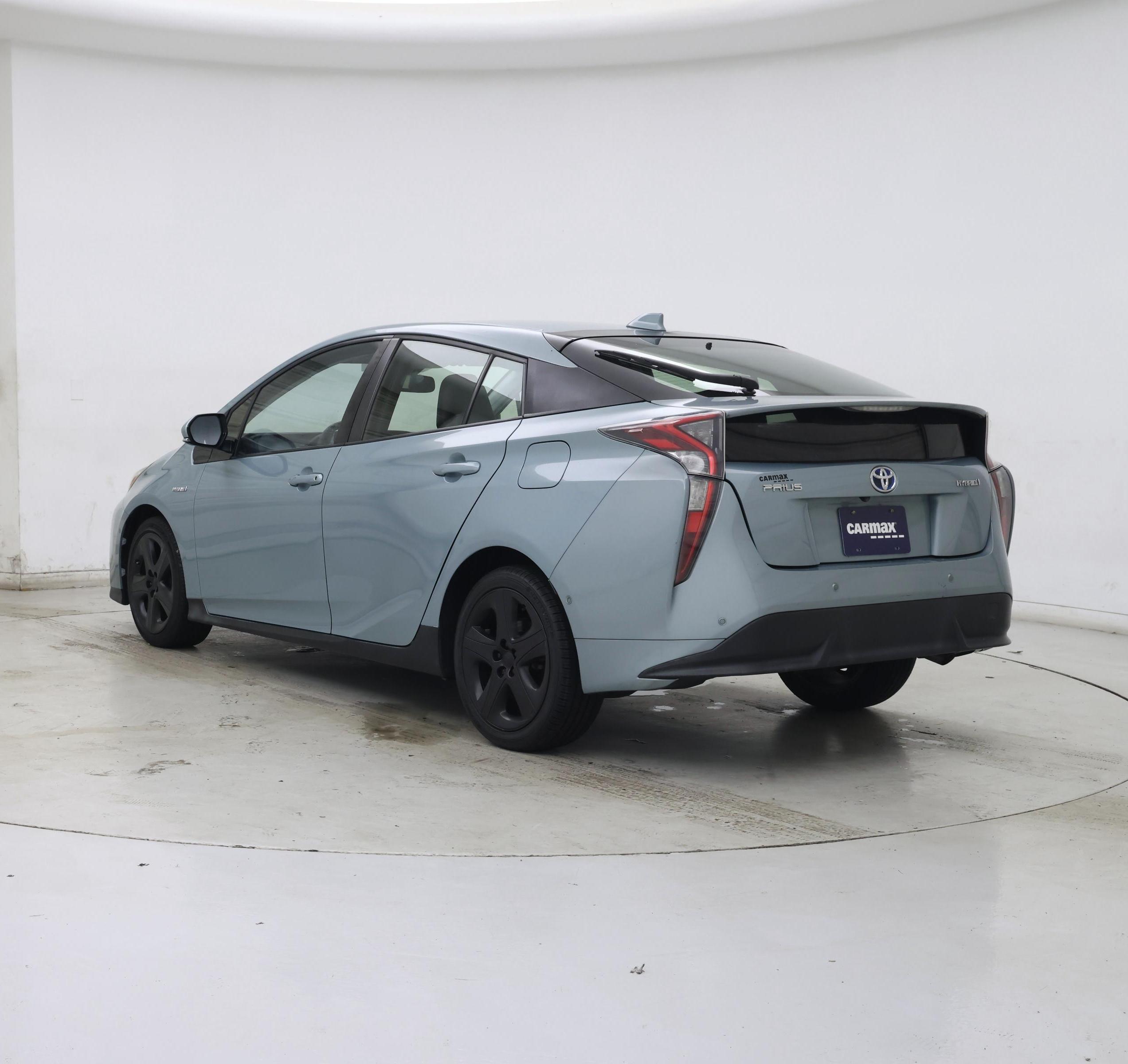 Thumbnail: 2017 Toyota Prius - 2