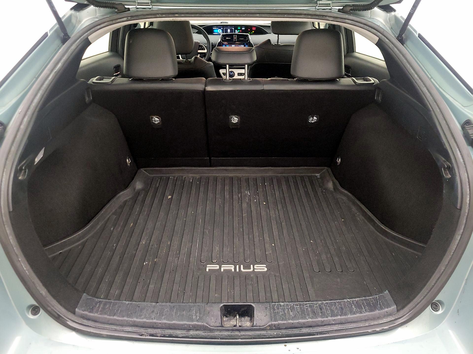 Thumbnail: 2017 Toyota Prius - 20