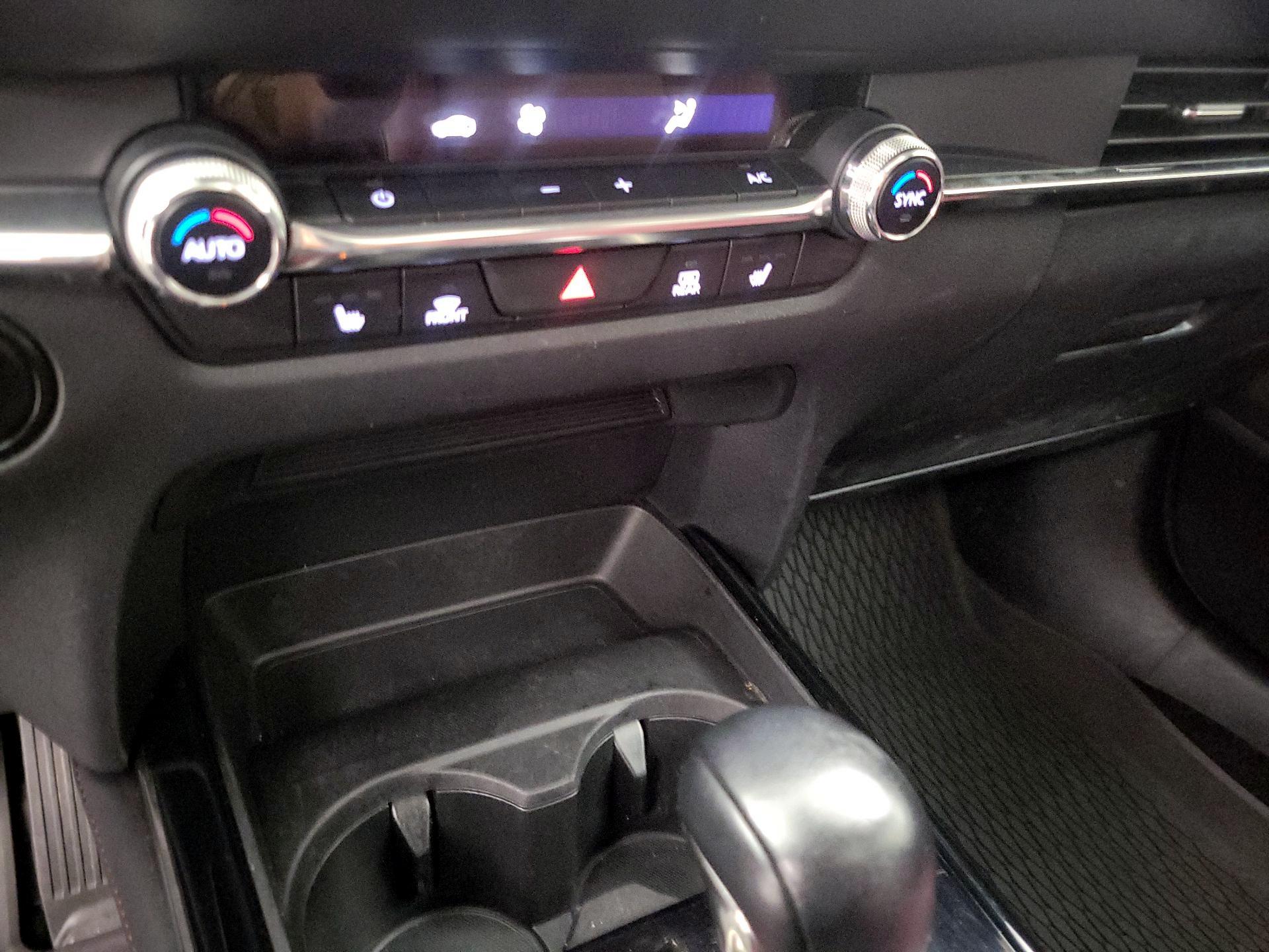 Thumbnail: 2022 Mazda CX-30 - 16