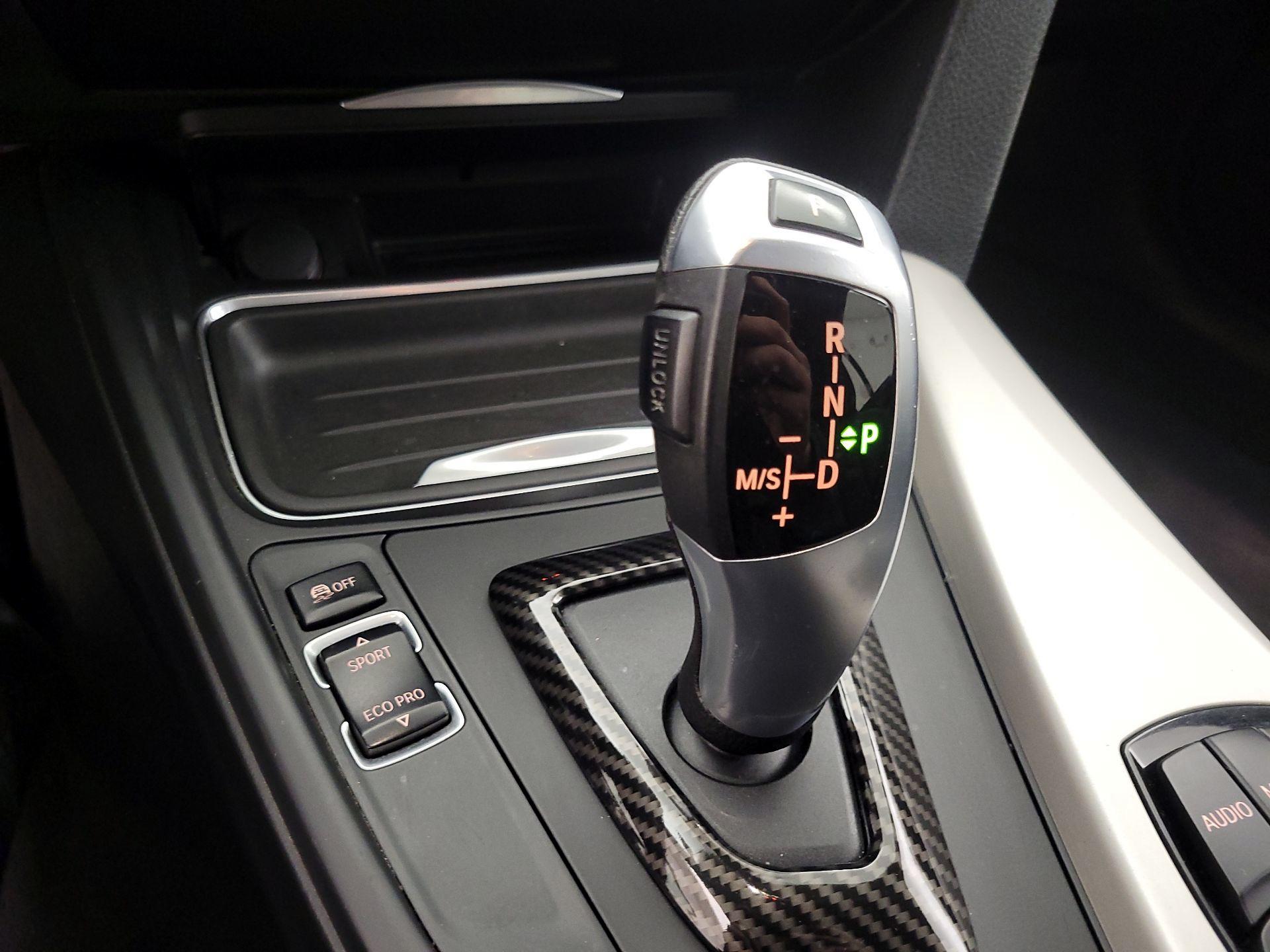 Thumbnail: 2014 BMW 3 Series - 15