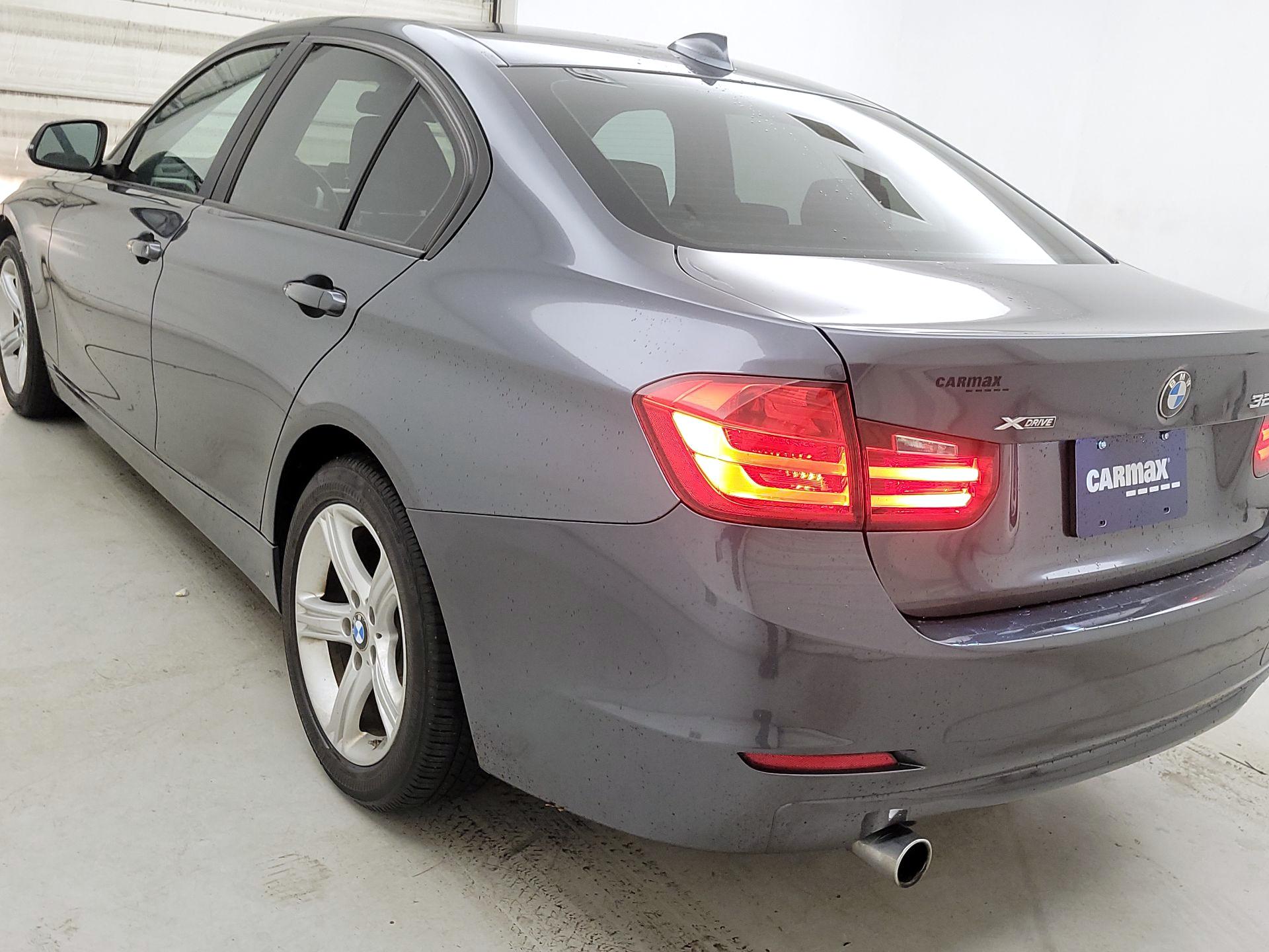 Thumbnail: 2014 BMW 3 Series - 7