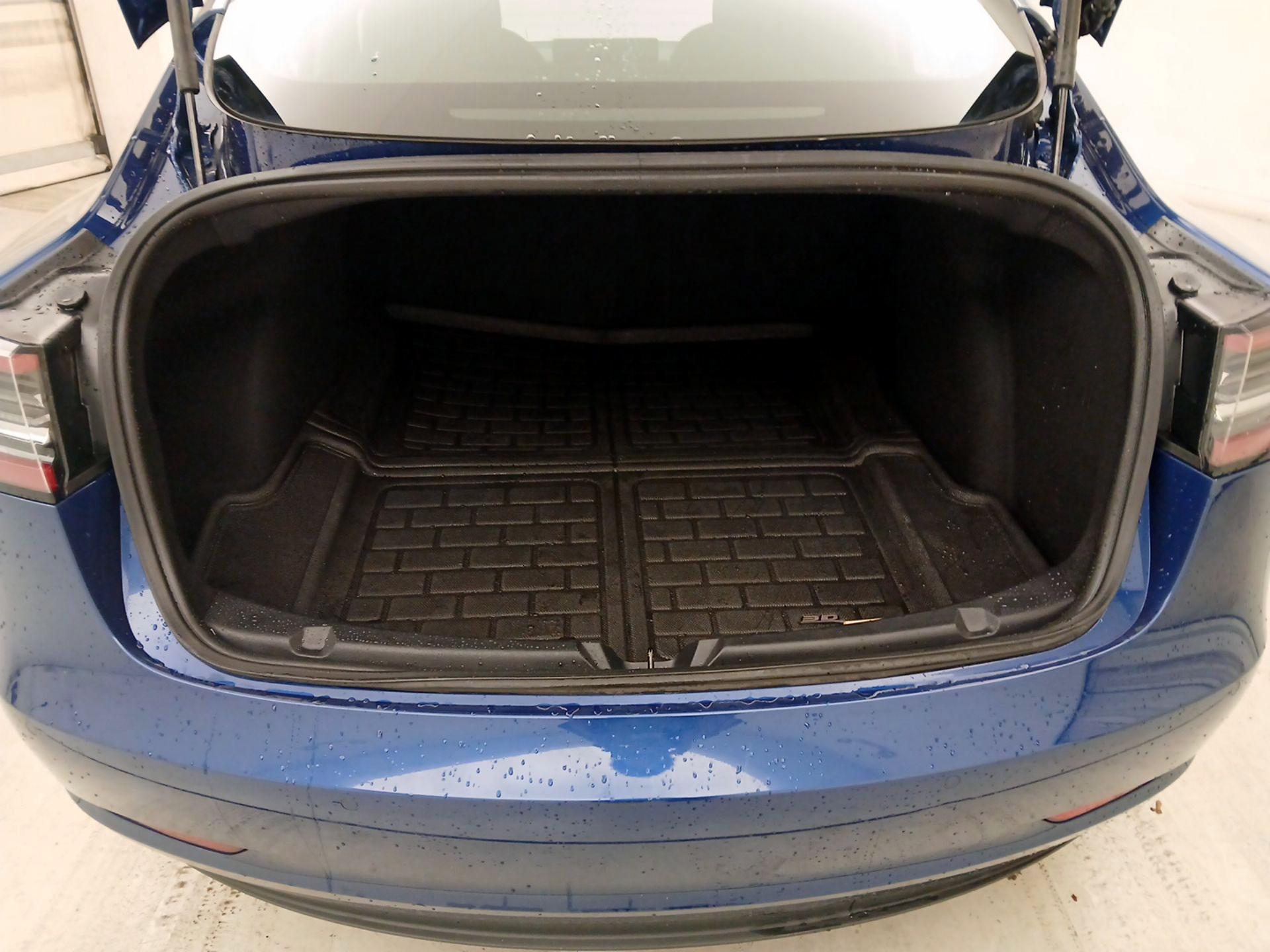 Thumbnail: 2019 Tesla Model 3 - 20