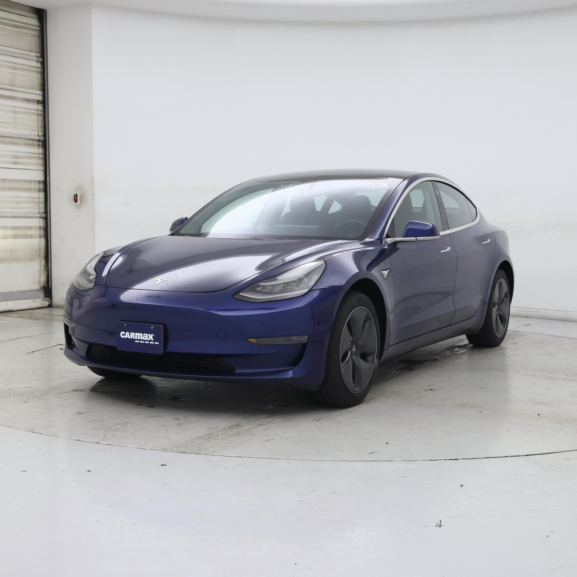 Thumbnail: 2019 Tesla Model 3 - 4