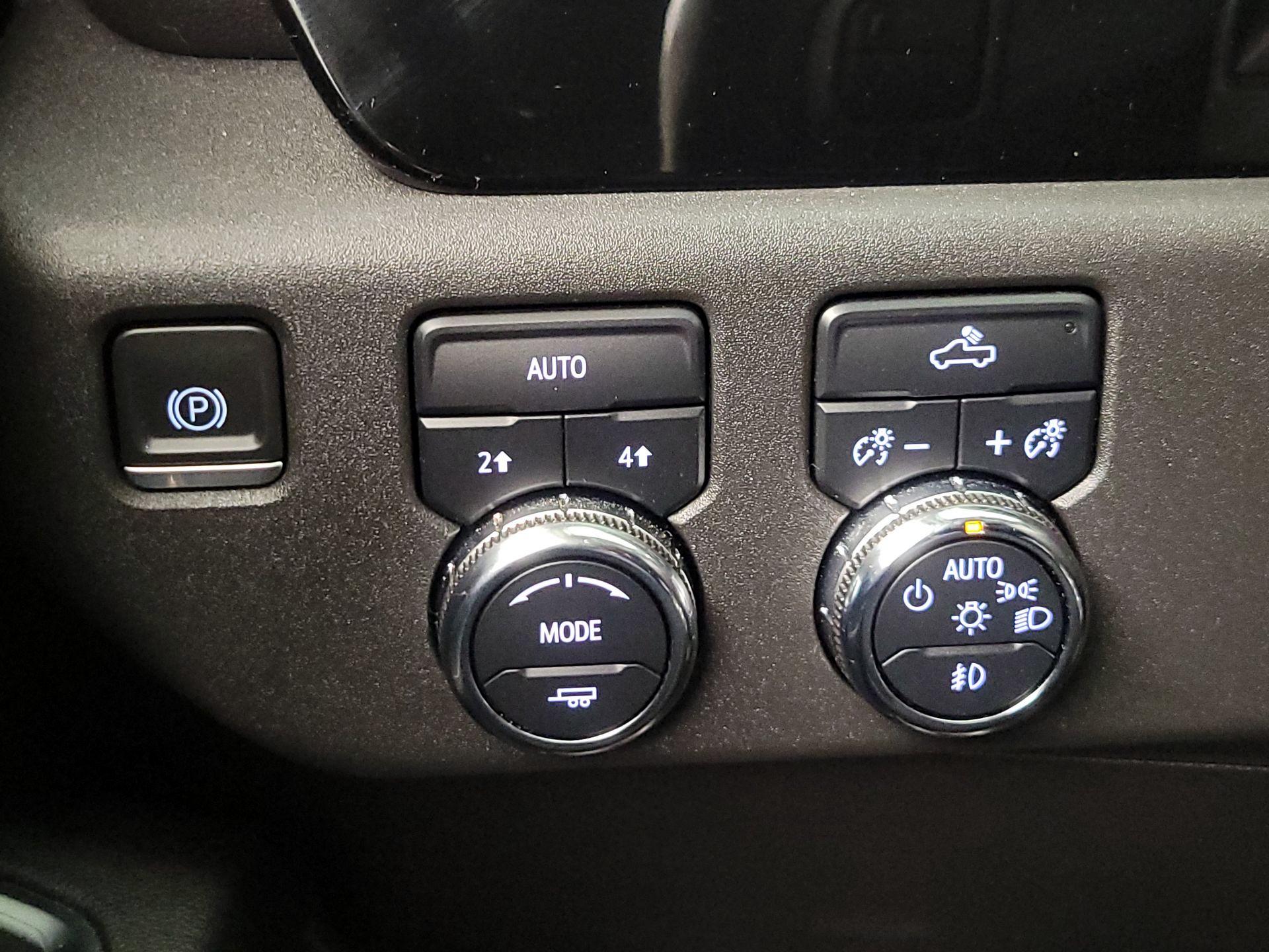 Thumbnail: 2023 GMC Sierra 1500 - 13