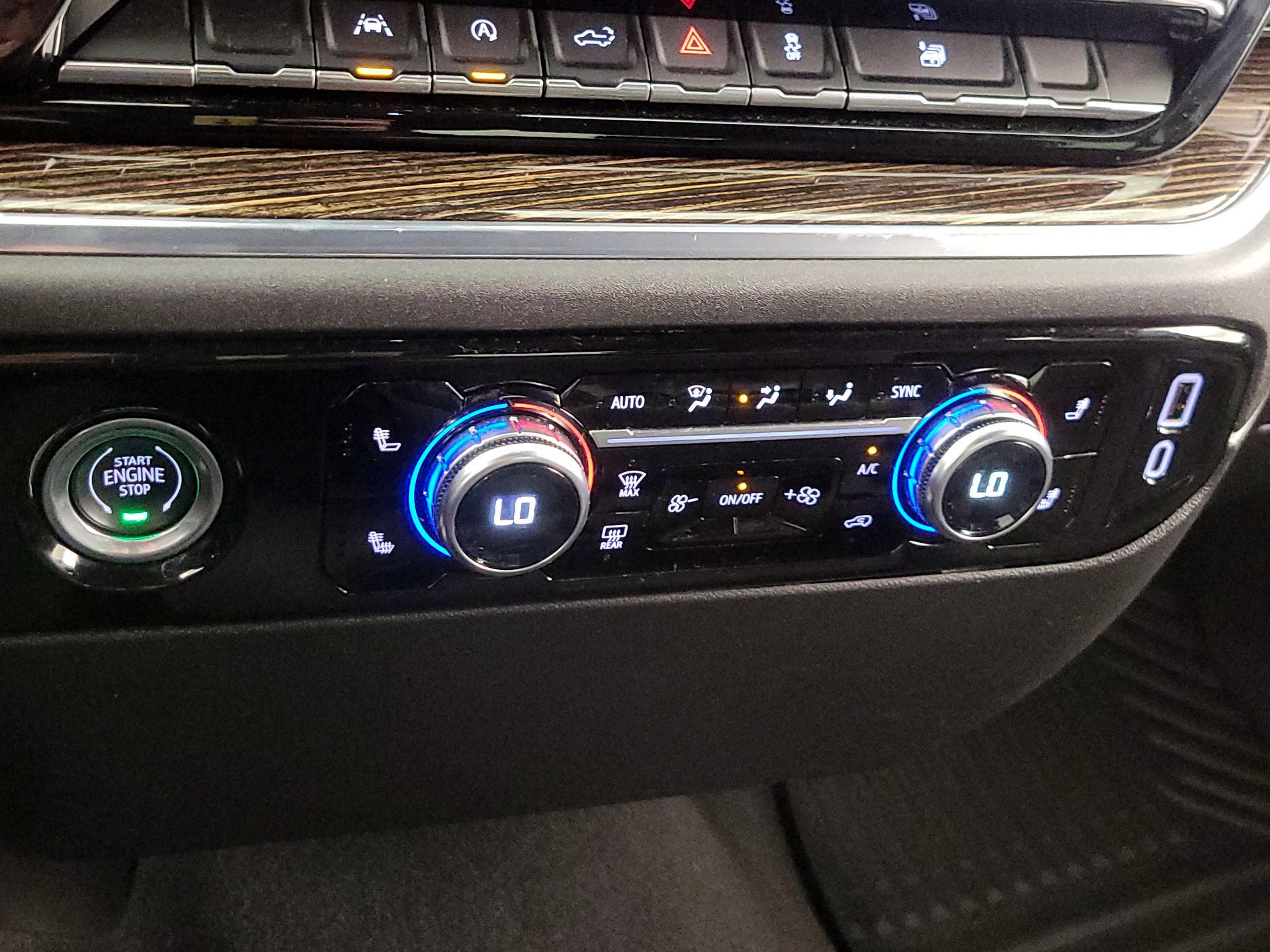 Thumbnail: 2023 GMC Sierra 1500 - 17