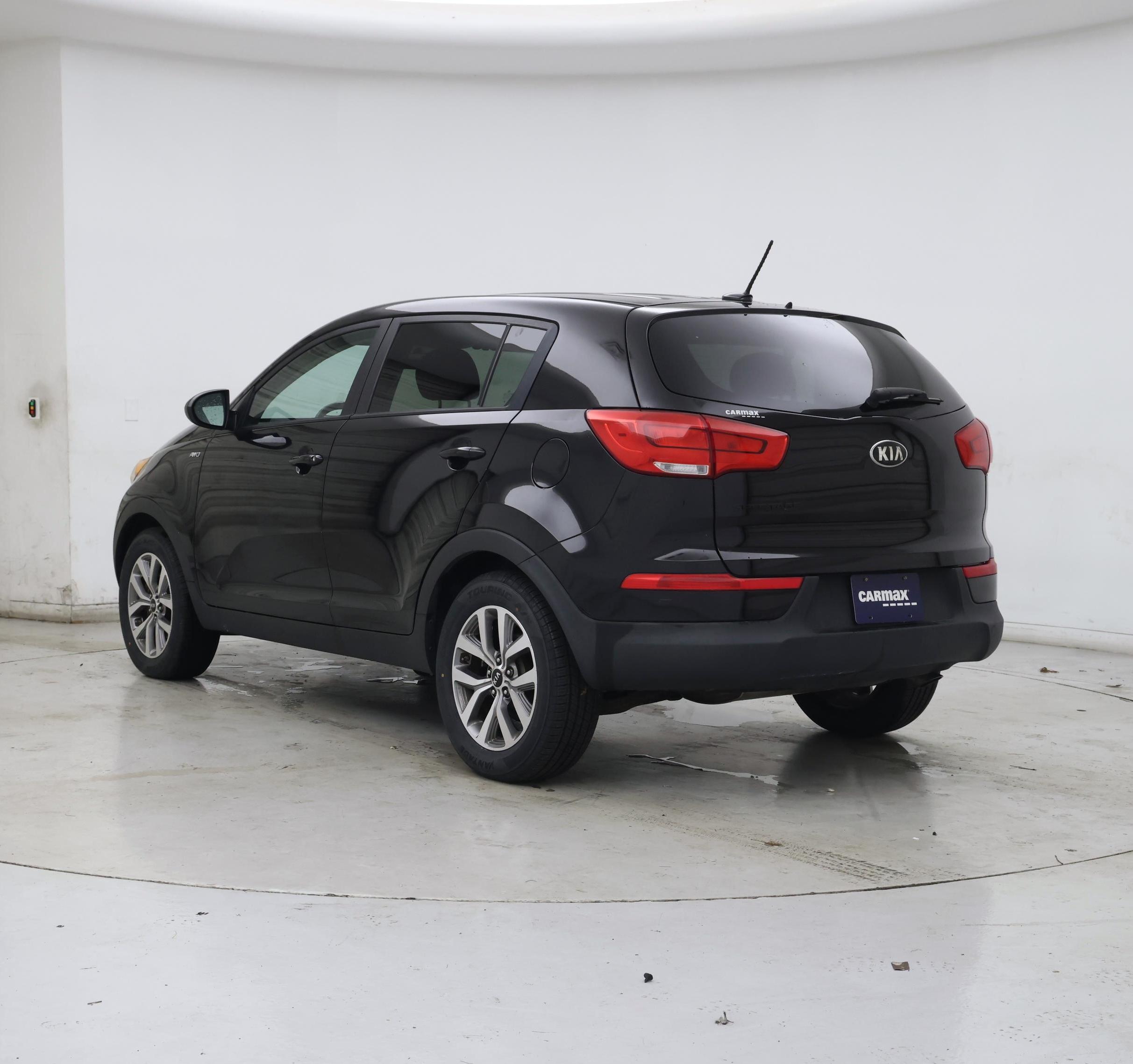 Thumbnail: 2014 Kia Sportage - 2