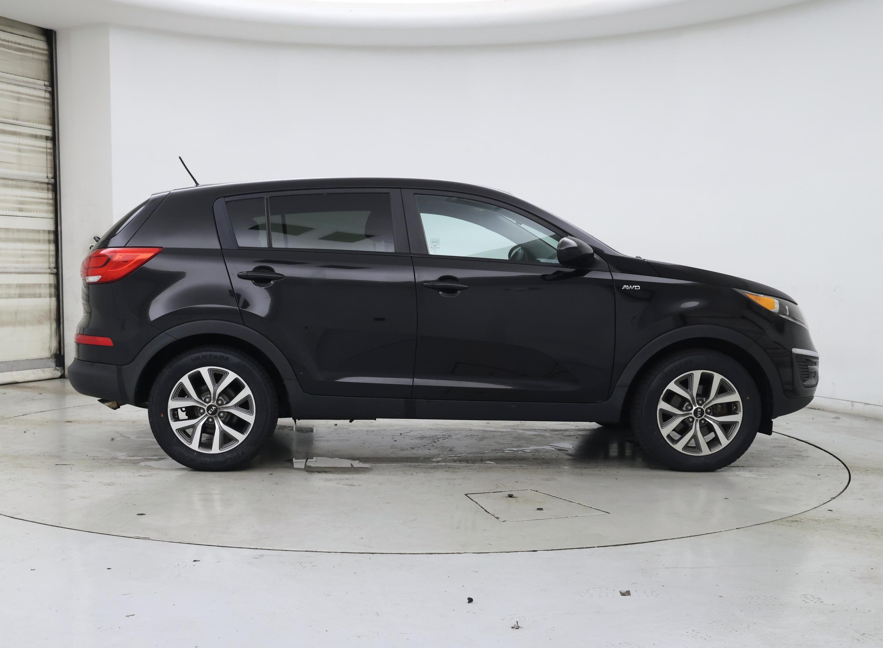Thumbnail: 2014 Kia Sportage - 7