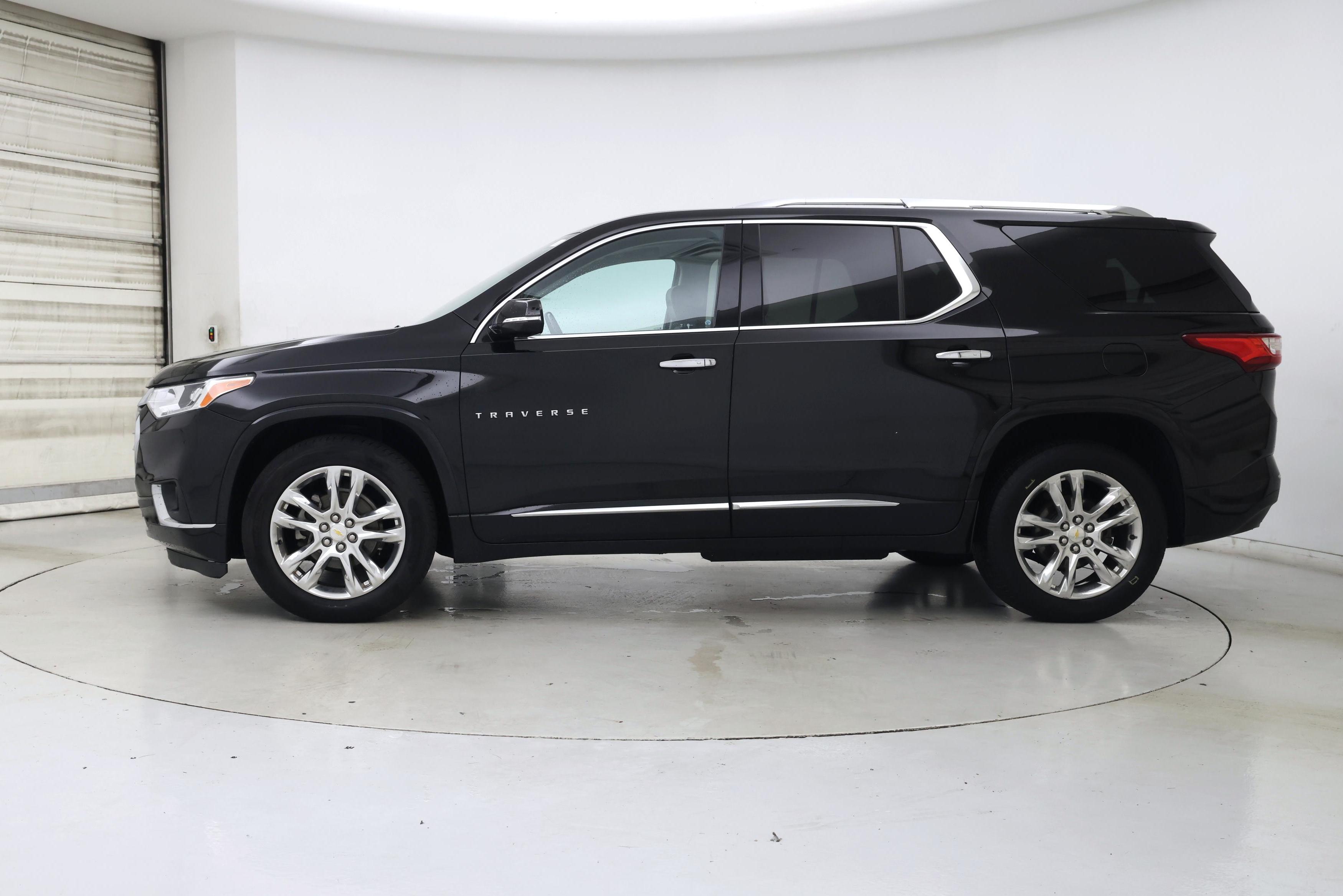 Thumbnail: 2018 Chevrolet Traverse - 3